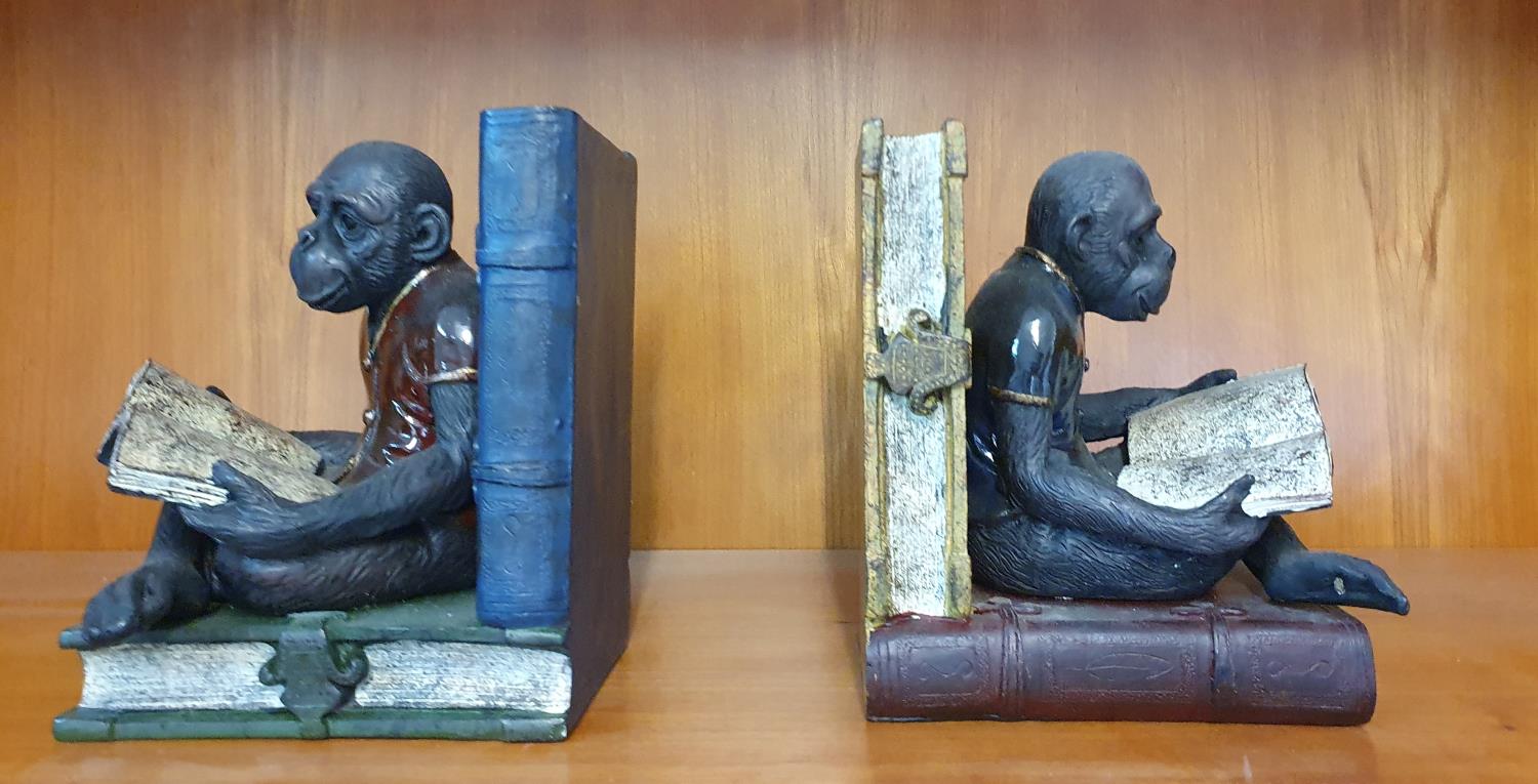 A pair of Bookends. H14 x D9 x W12cm approx.