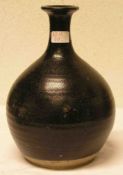 Tenmoku Vase. China. Wohl