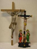 Kreuzigungsgruppe und Kruzifix