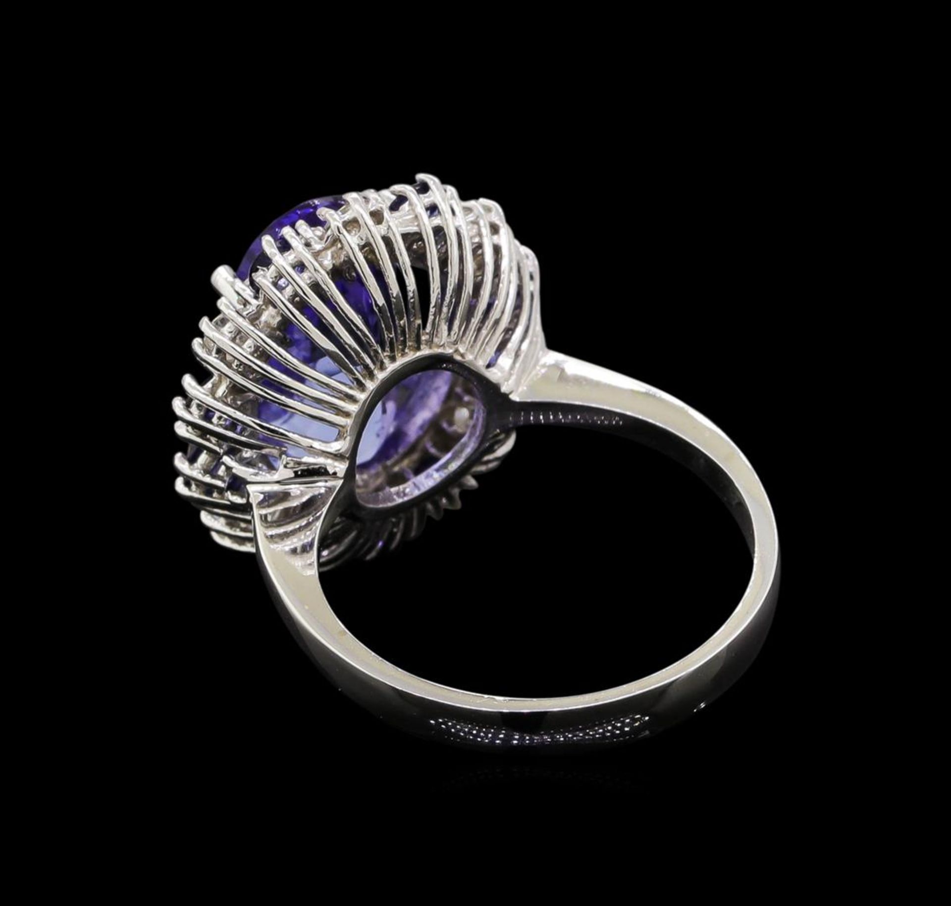 14KT White Gold 6.27 ctw Tanzanite, Sapphire and Diamond Ring - Image 3 of 5