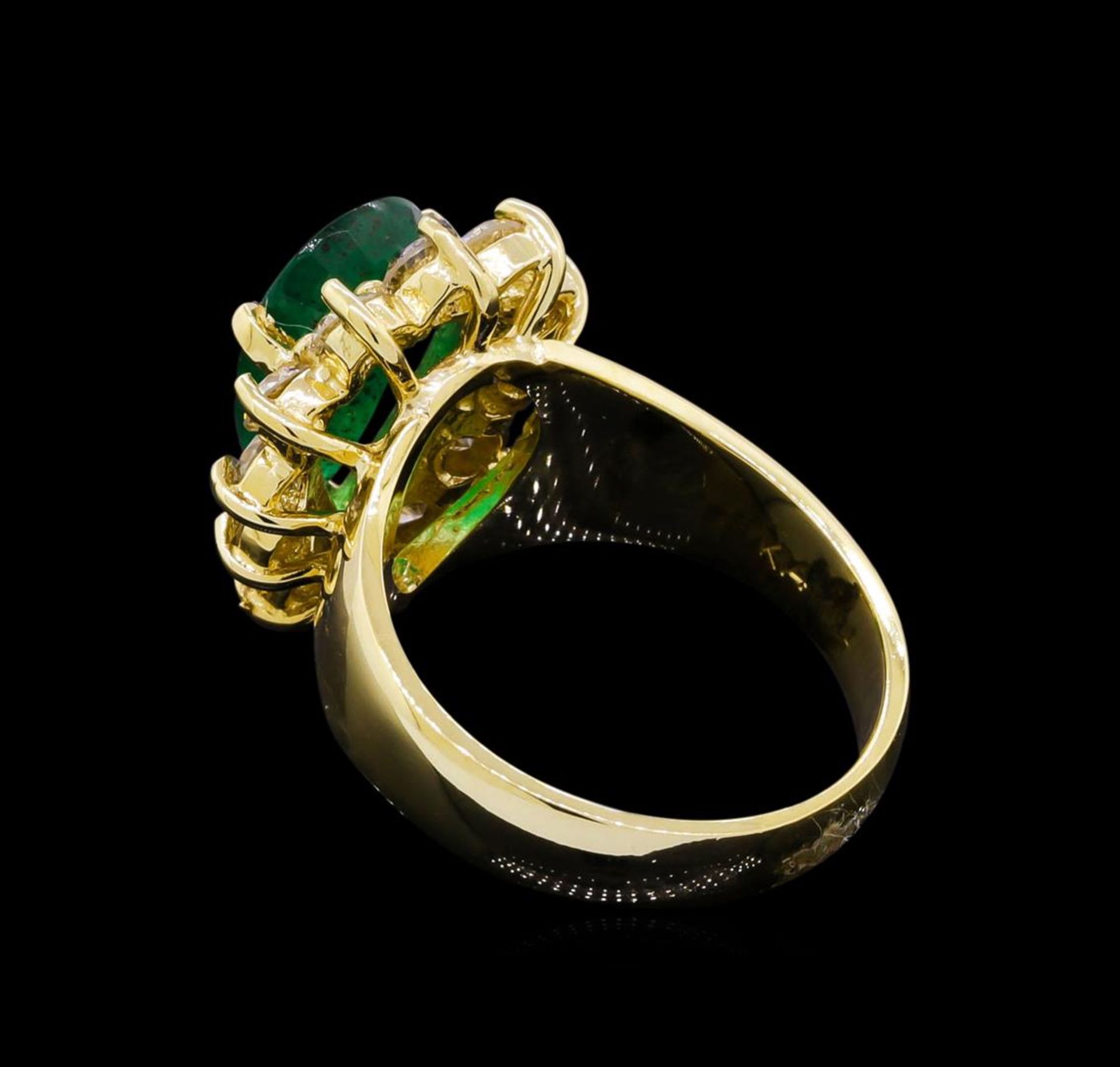 14KT Yellow Gold 2.48 ctw Emerald and Diamond Ring - Image 3 of 5