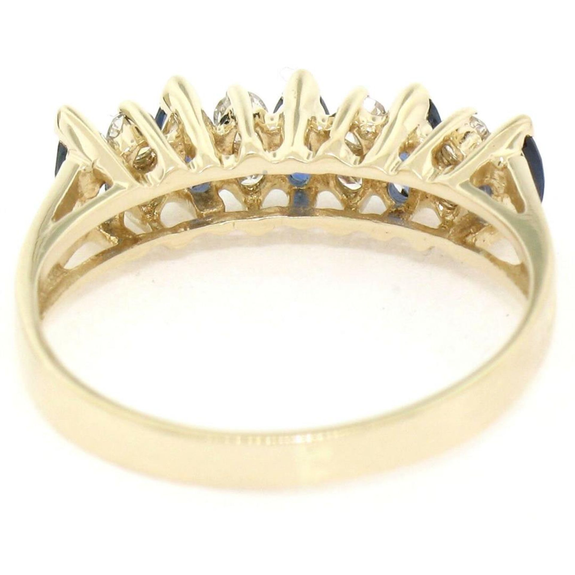 14kt Yellow Gold 0.98 ctw Sapphire and Diamond Band Ring - Image 5 of 7