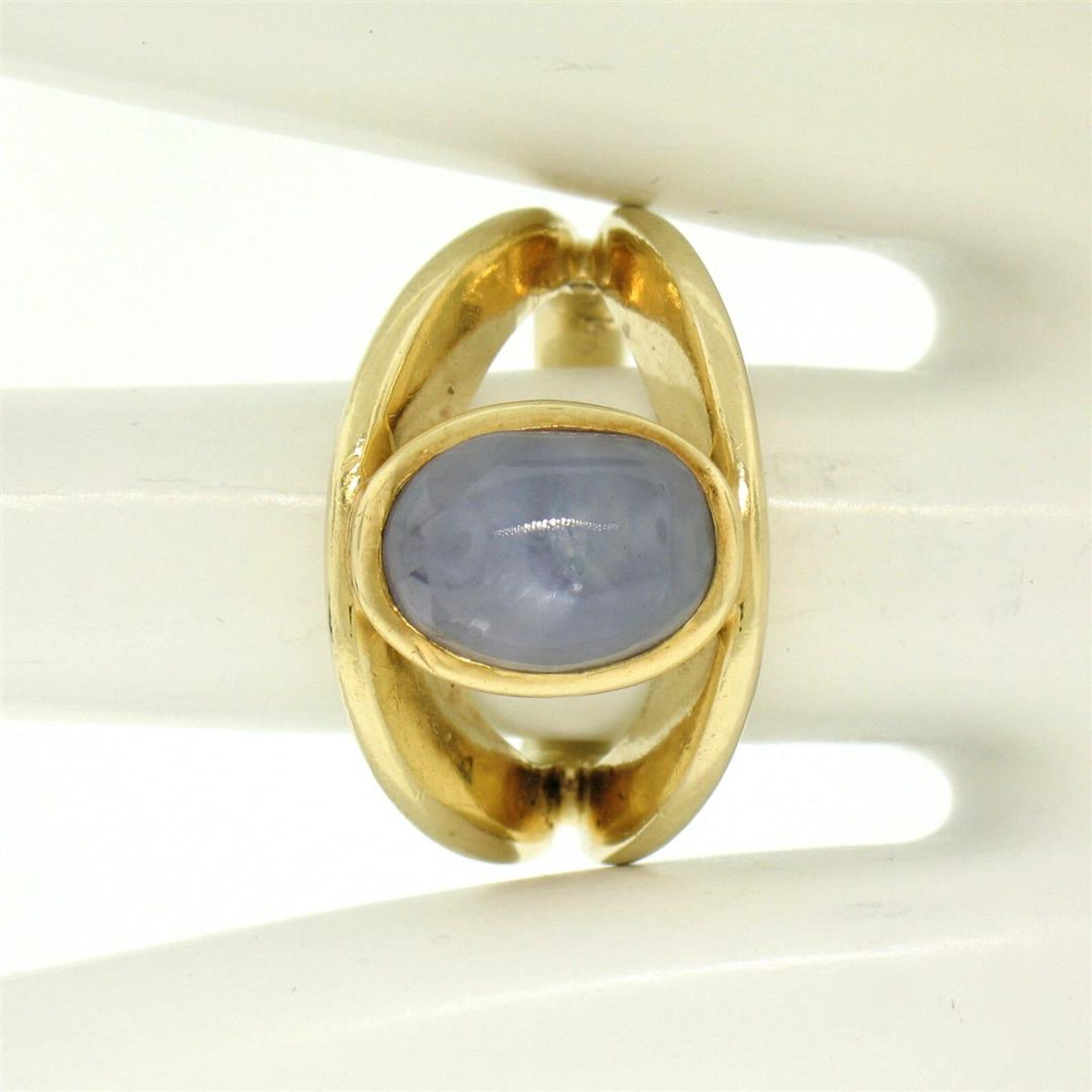 14K Yellow Gold Split Shank Bezel Cabochon Blue Star Sapphire Mens Ring - Image 5 of 9