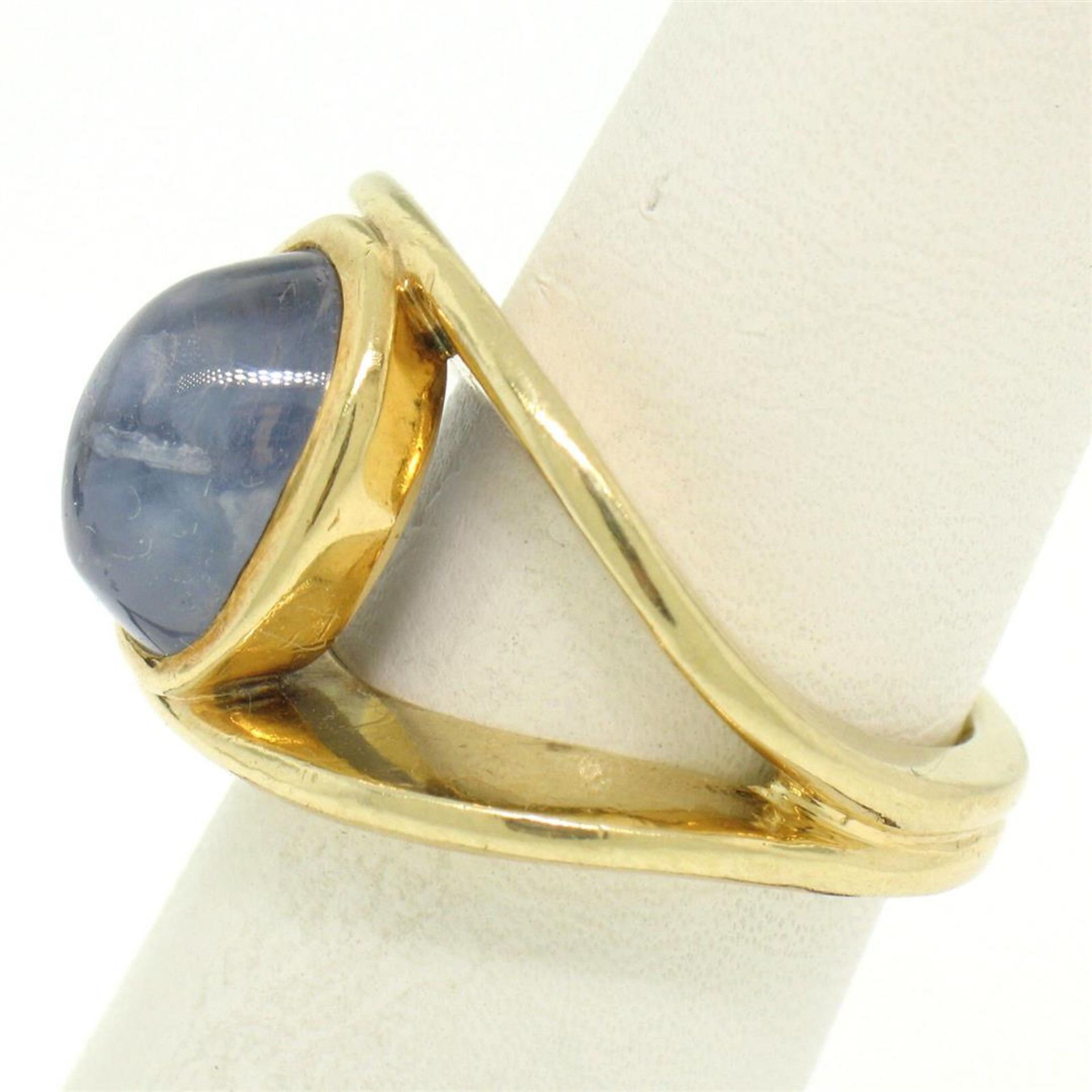 14K Yellow Gold Split Shank Bezel Cabochon Blue Star Sapphire Mens Ring - Image 8 of 9