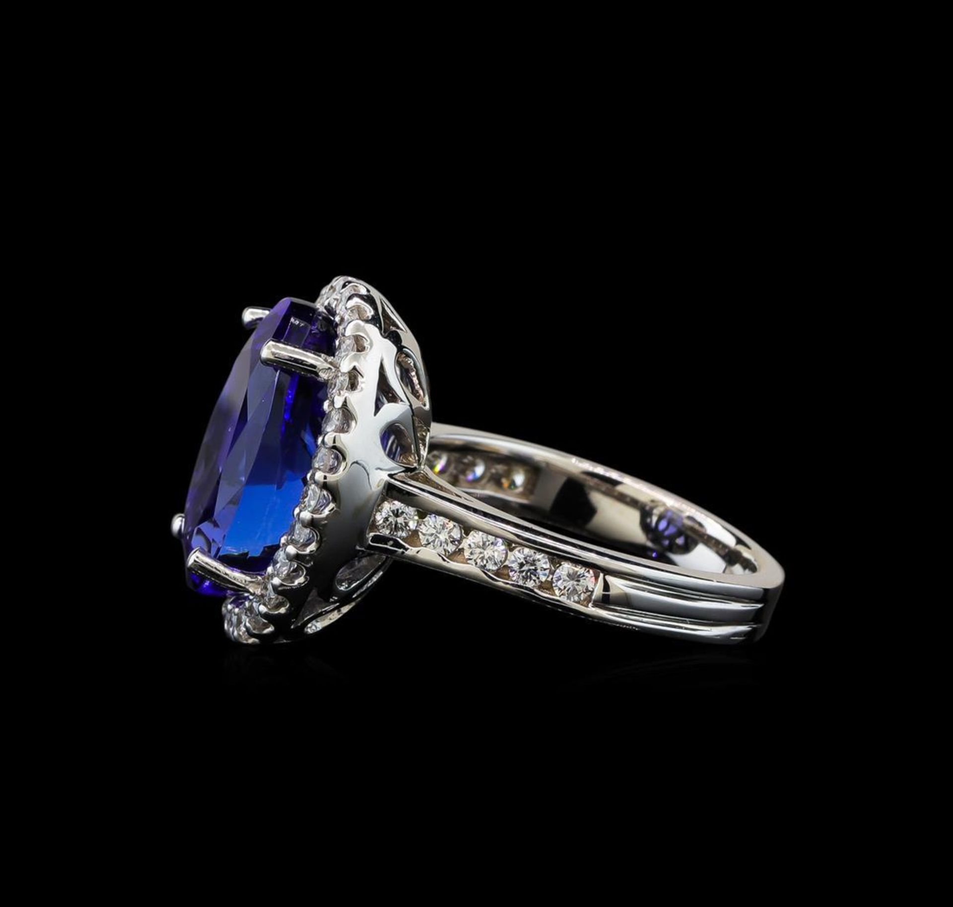 9.04 ctw Tanzanite and Diamond Ring - 14KT White Gold - Image 3 of 6