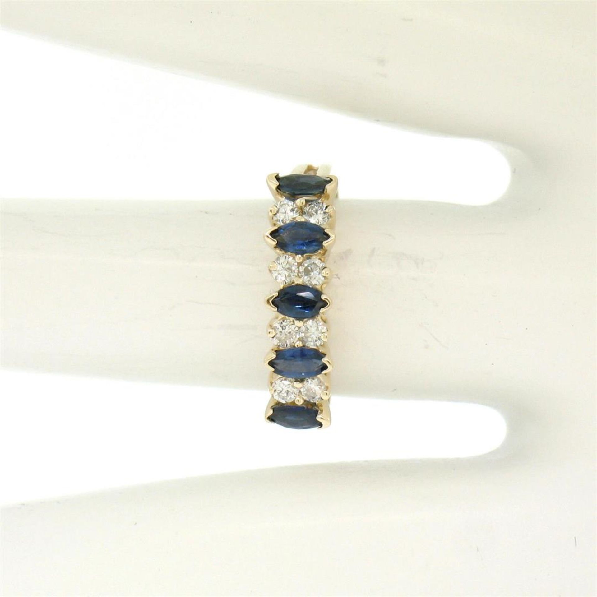 14kt Yellow Gold 0.98 ctw Sapphire and Diamond Band Ring - Image 7 of 7