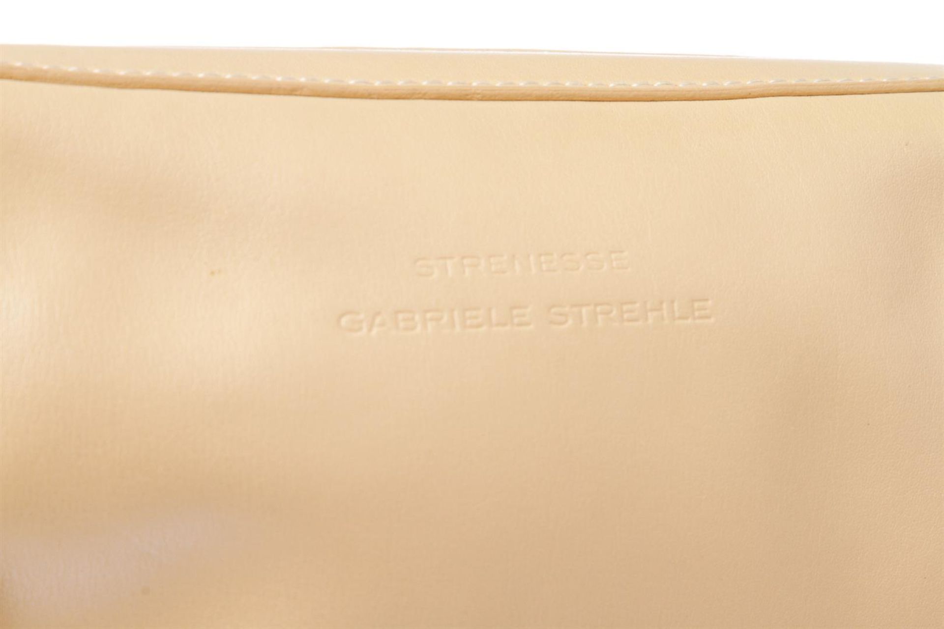 Strenesse Gabriele Strehle Beige Leather Makeup Case - Image 5 of 7