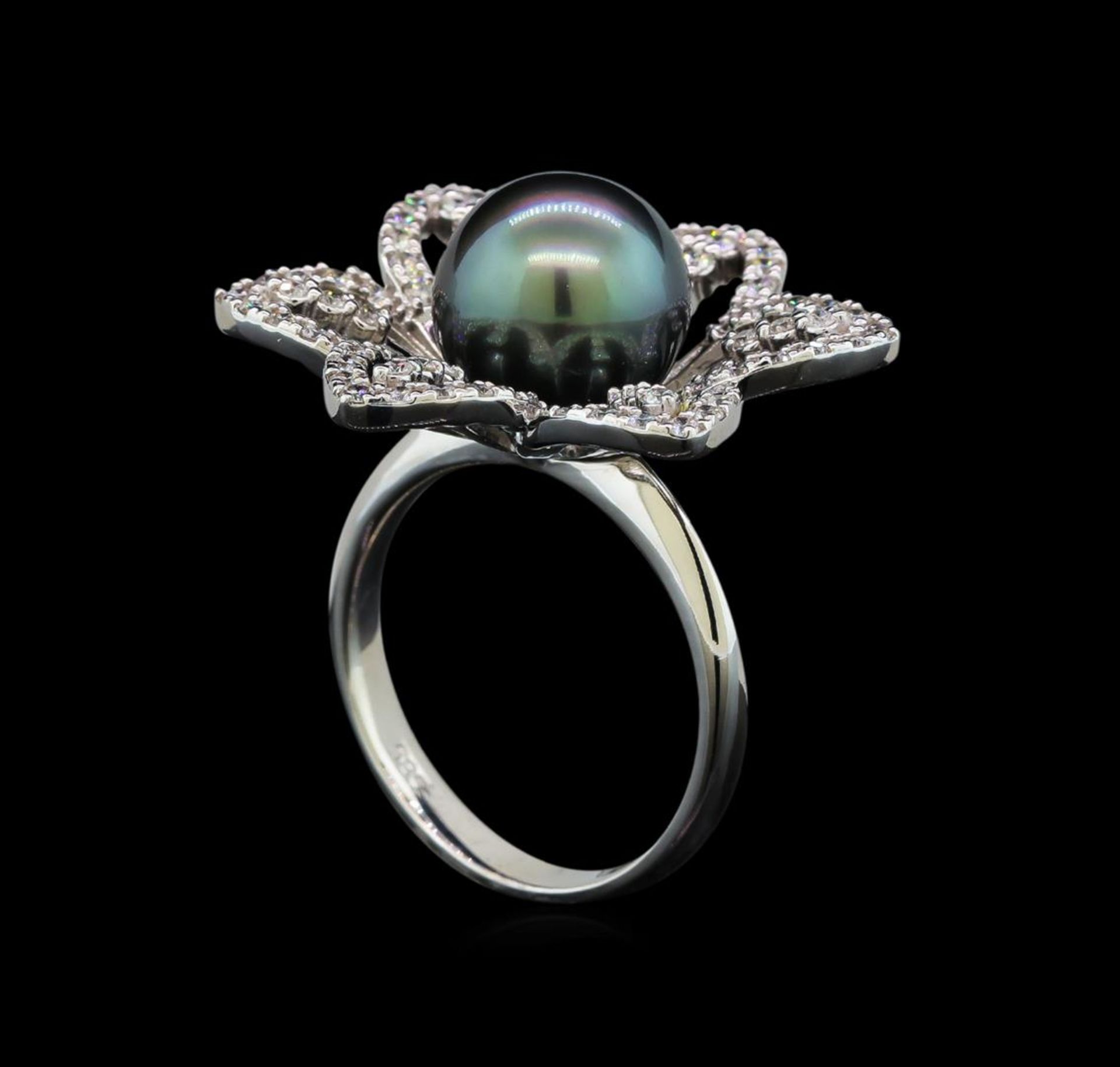 Pearl and Diamond Ring - 14KT White Gold - Image 4 of 5