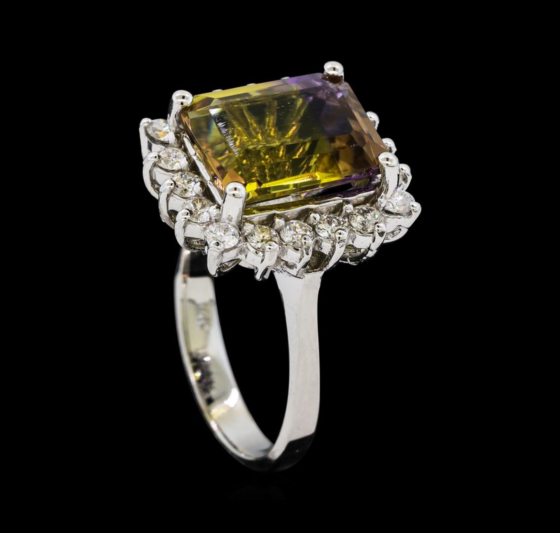 4.62 ctw Ametrine Quartz and Diamond Ring - 14KT White Gold - Image 4 of 4