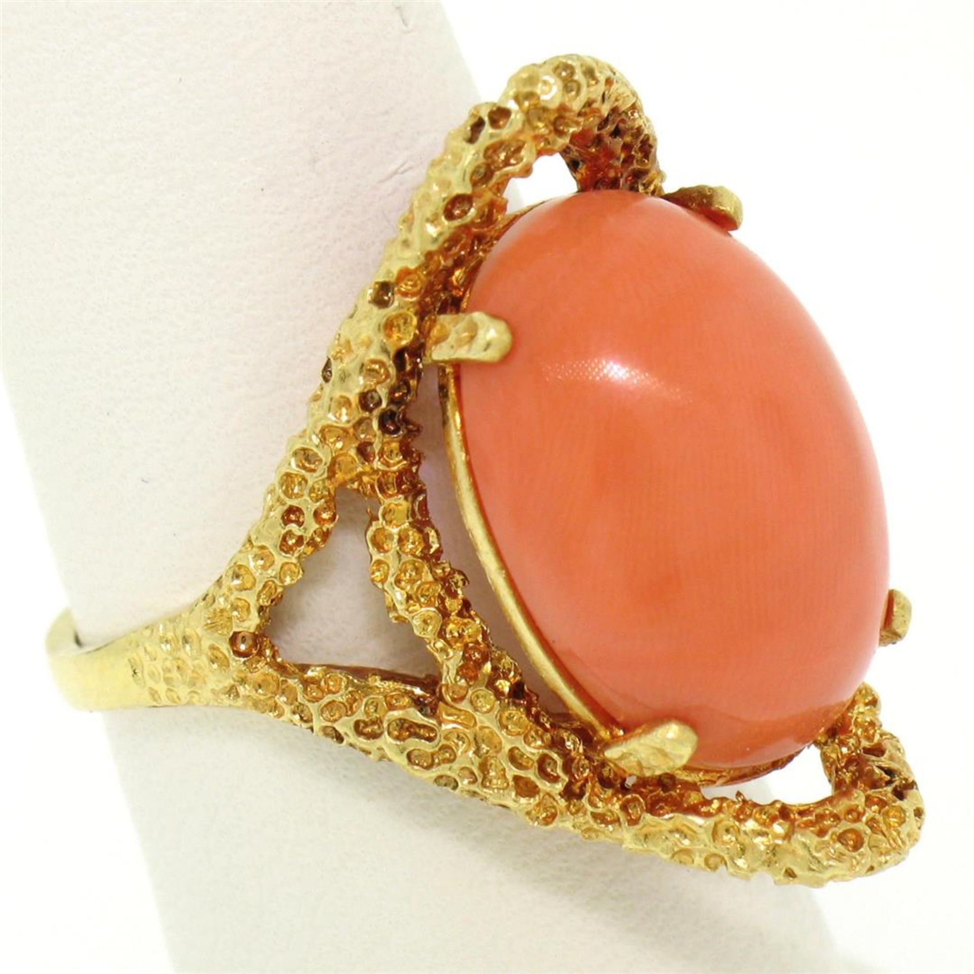 18k Yellow Gold Large Cabochon FINE Coral Nugget Textured Solitaire Ring - Image 6 of 7