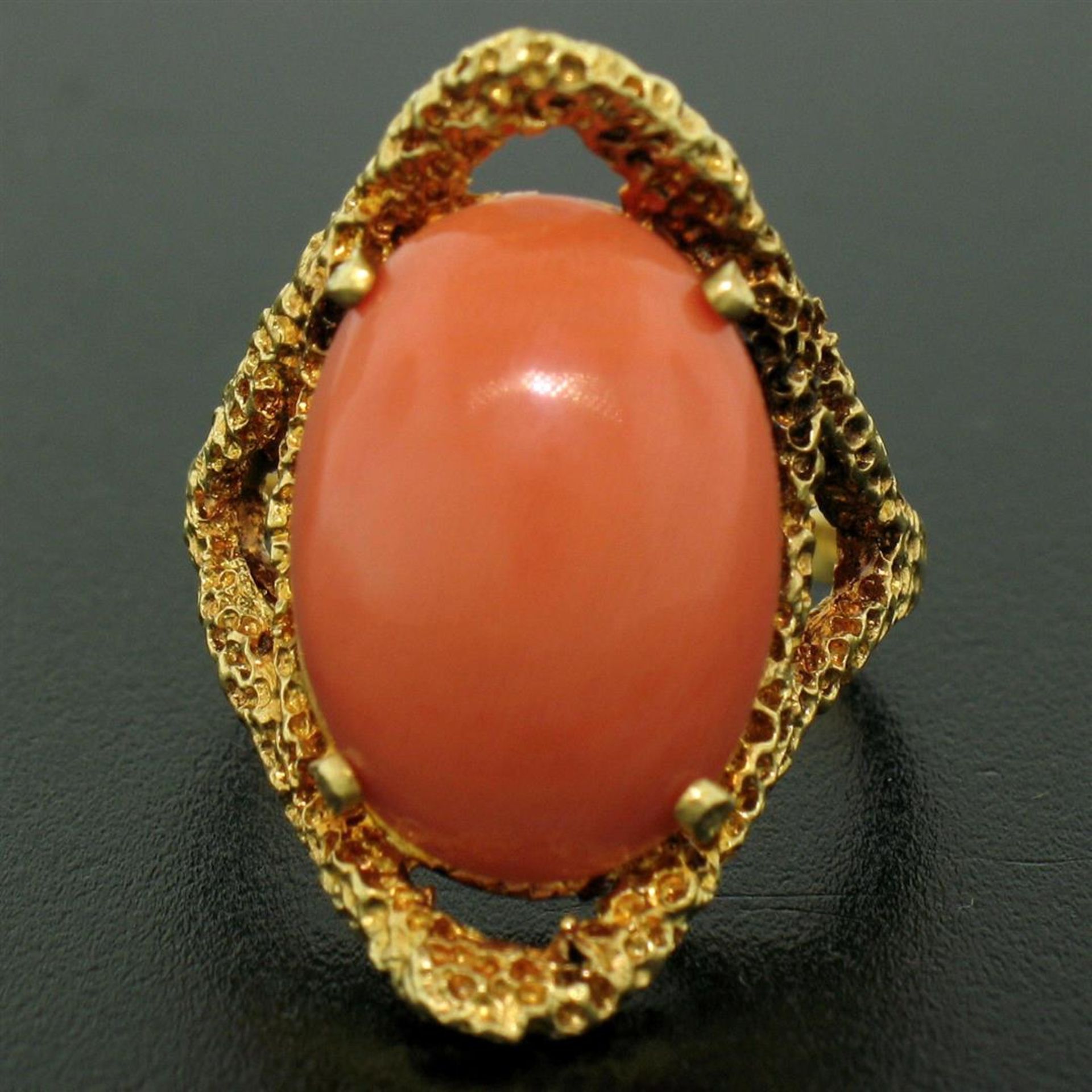 18k Yellow Gold Large Cabochon FINE Coral Nugget Textured Solitaire Ring - Image 2 of 7