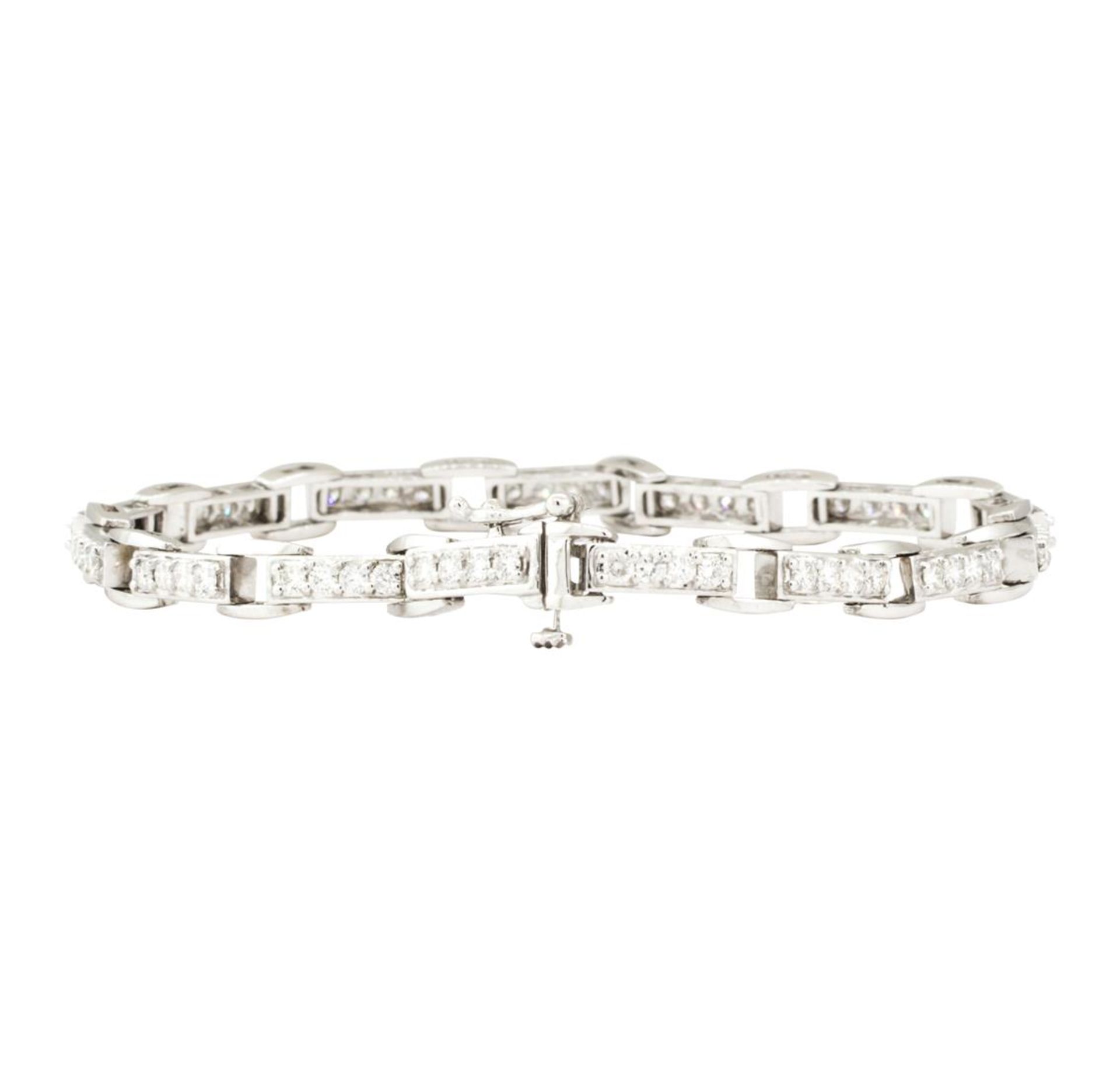 2.20 ctw Round Brilliant Cut Diamond Tennis Bracelet - 14KT White Gold - Image 2 of 4