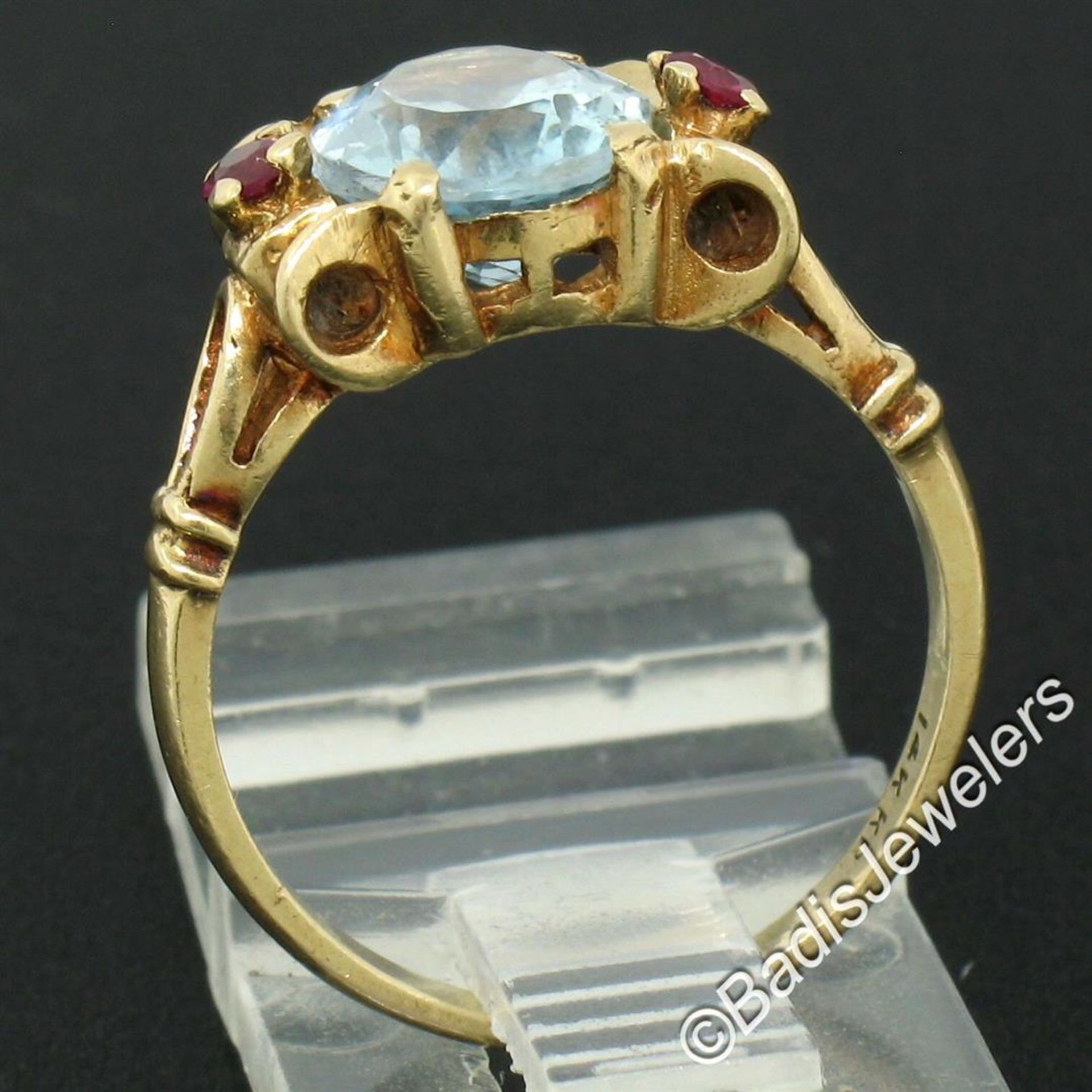 Retro 14kt Yellow Gold 2.18 ctw Aquamarine Solitaire and Synthetic Ruby Ring - Image 7 of 9