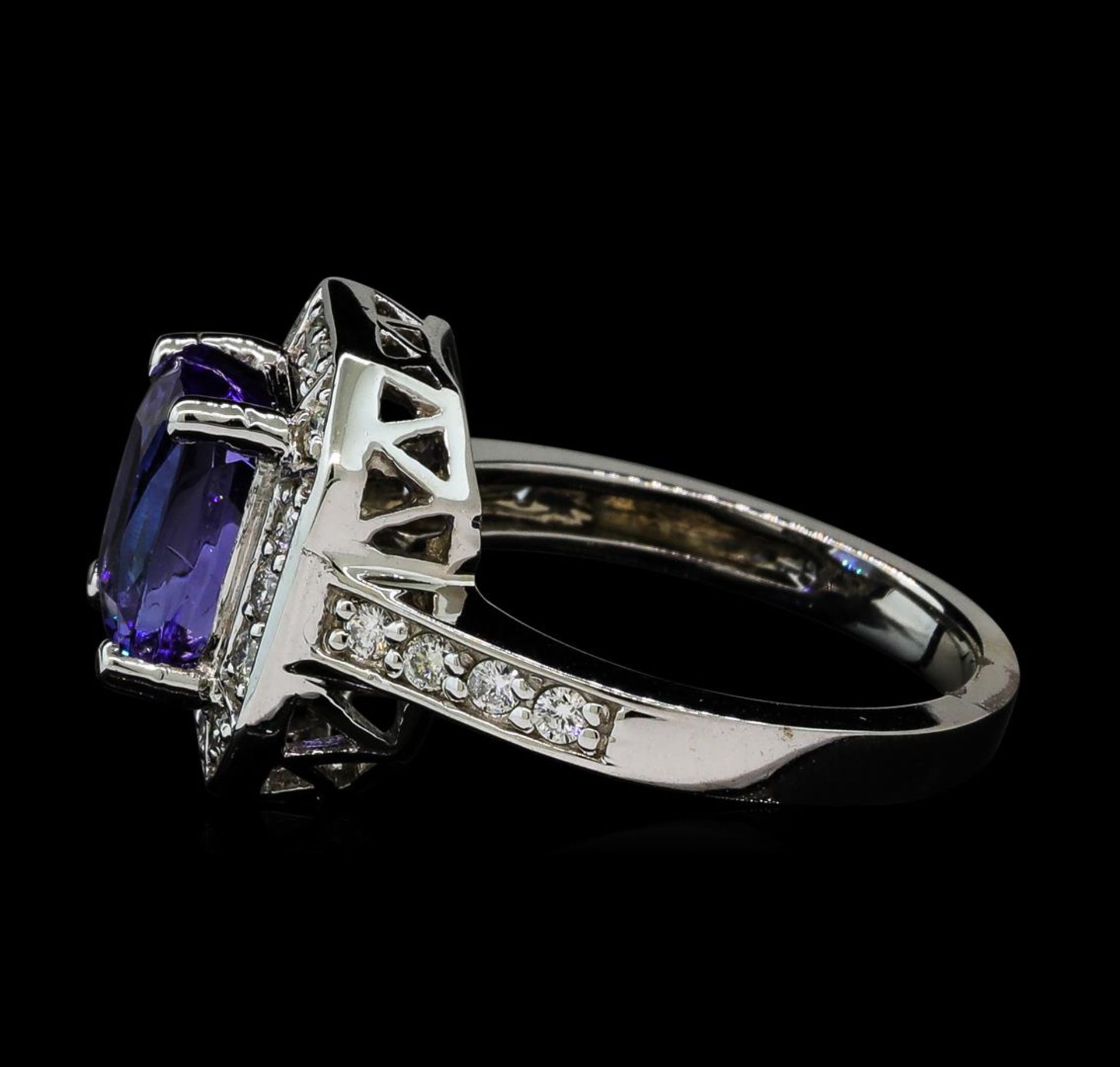 3.98 ctw Tanzanite and Diamond Ring - 14KT White Gold - Image 3 of 4