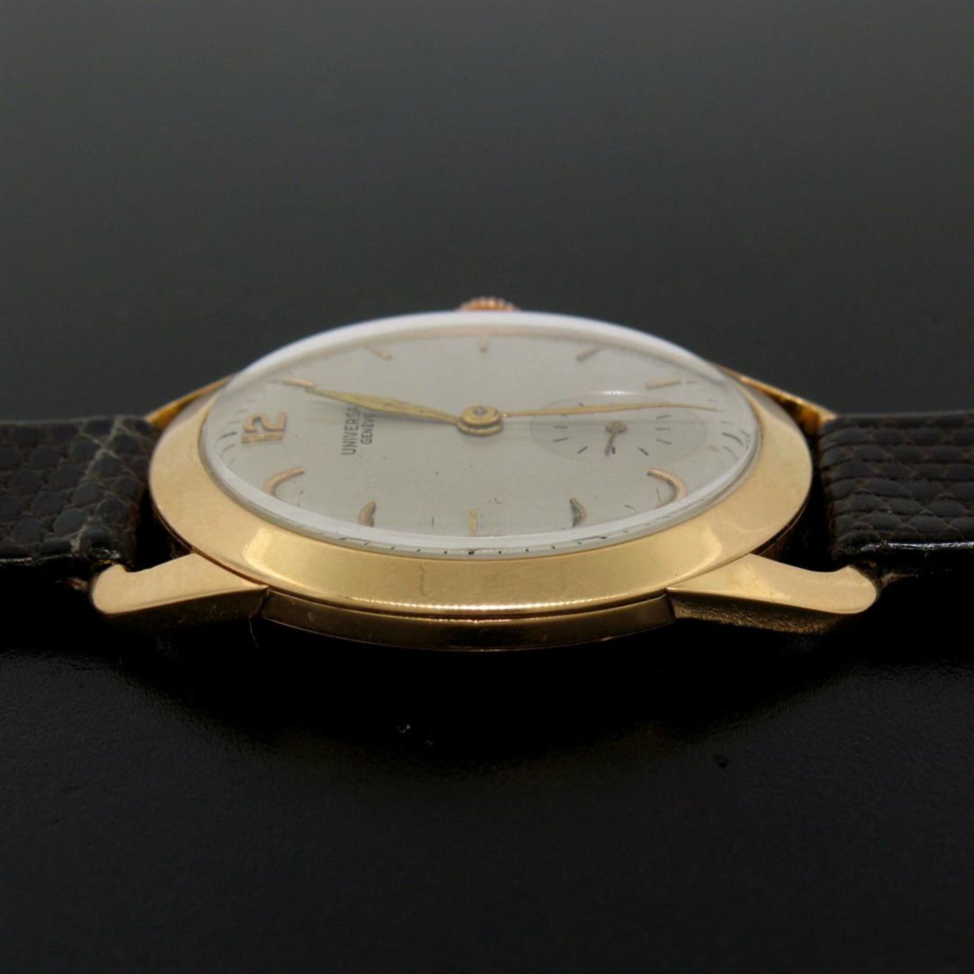 Vintage Men's 18k Rose Gold Universal Geneve Mechanical Wrist Watch w/ Fancy Lug - Image 4 of 8