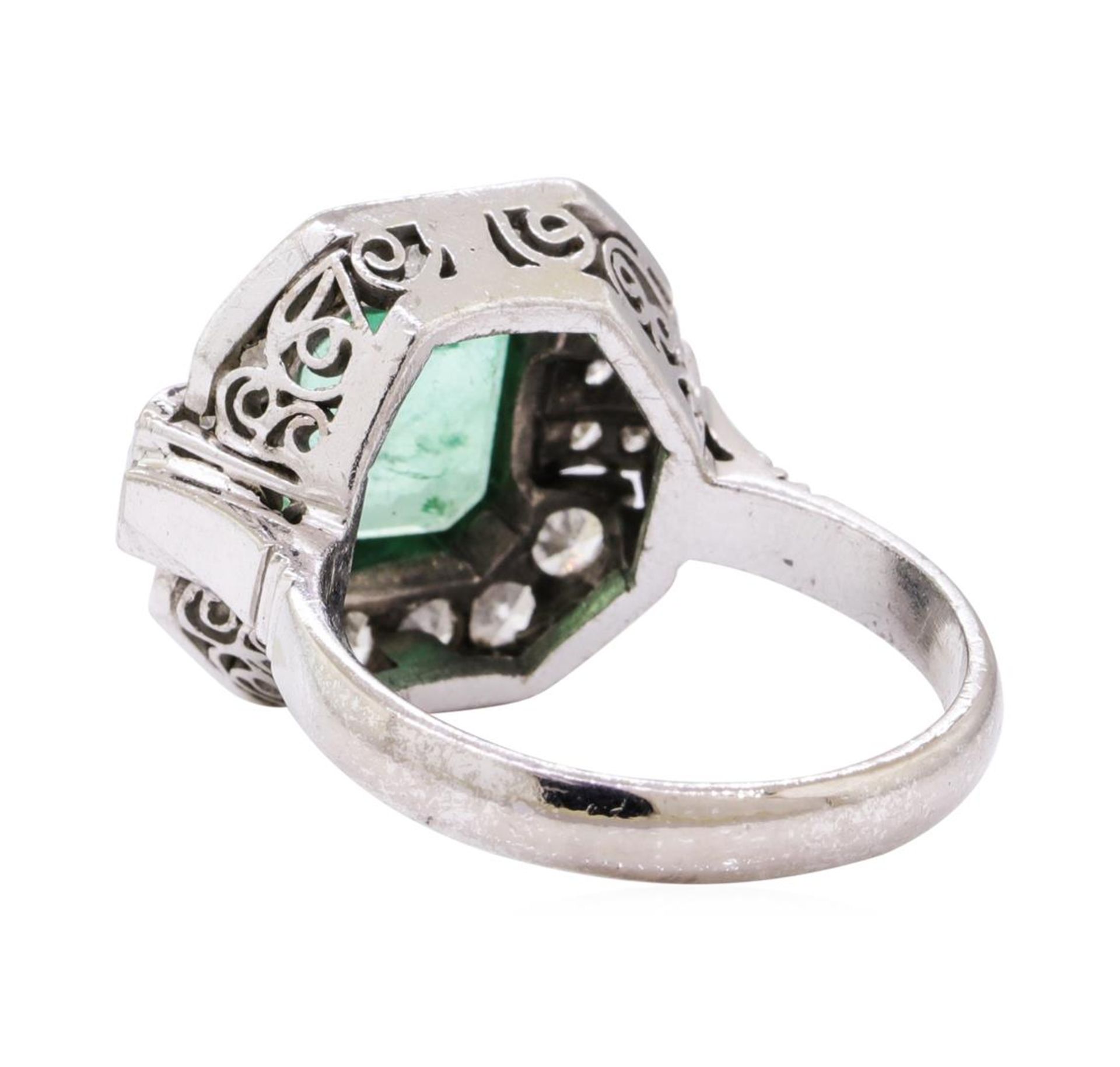 7.80 ctw Emerald And Diamond Ring And Earrings - 14KT White Gold - Image 3 of 7