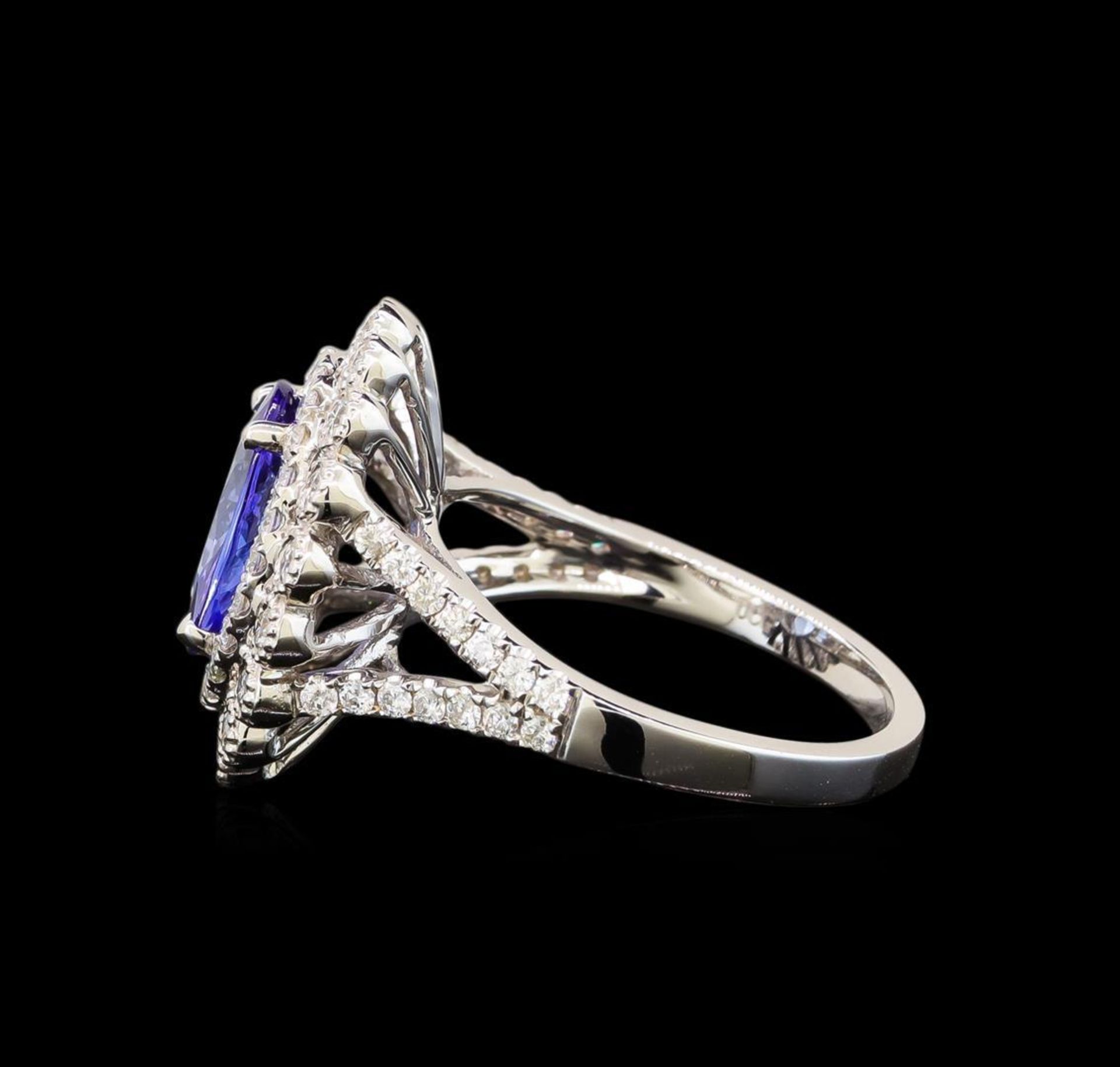 14KT White Gold 2.18 ctw Tanzanite and Diamond Ring - Image 3 of 5