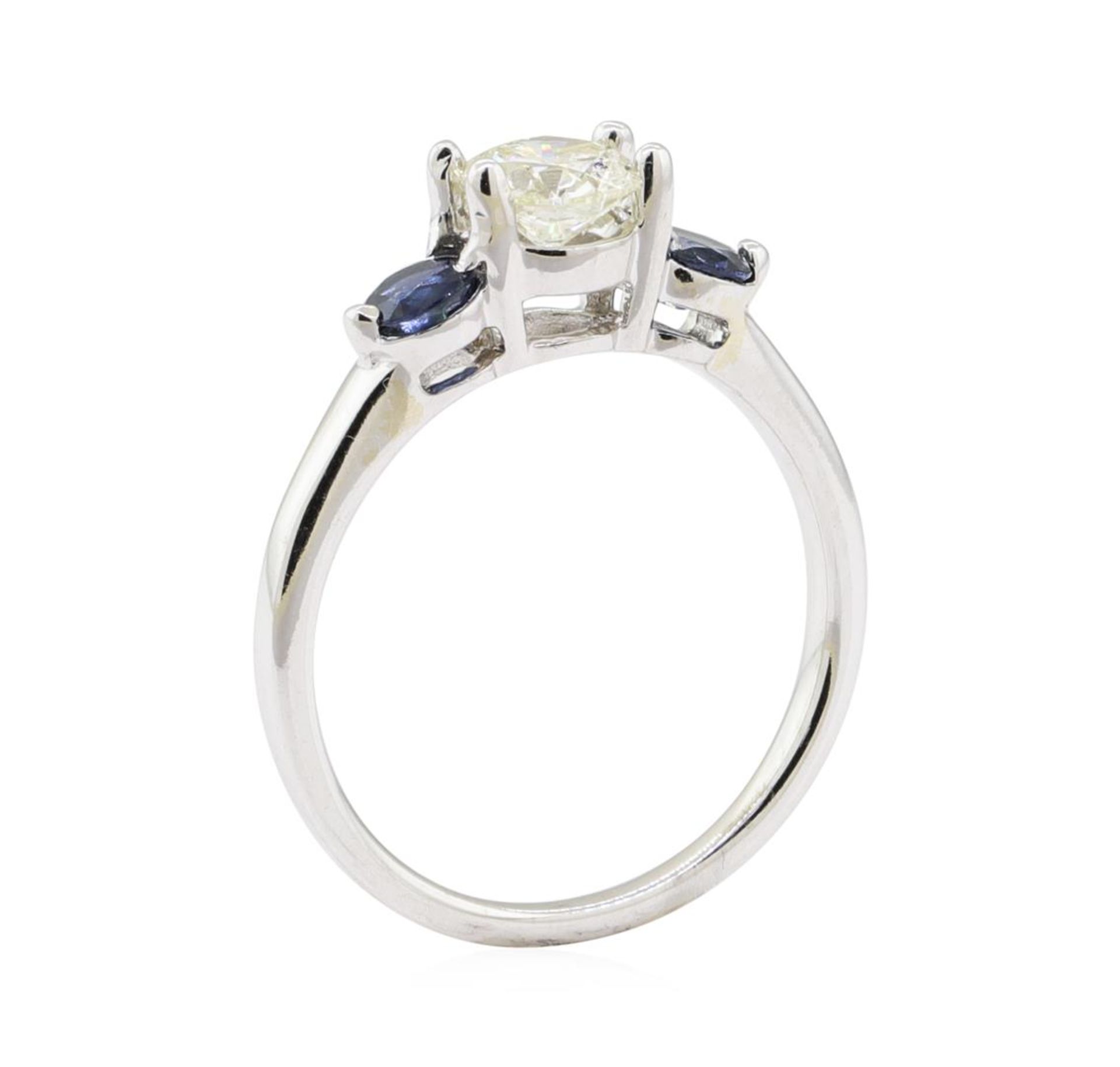 0.90 ctw Diamond and Sapphire Ring - 14KT White Gold - Image 4 of 4