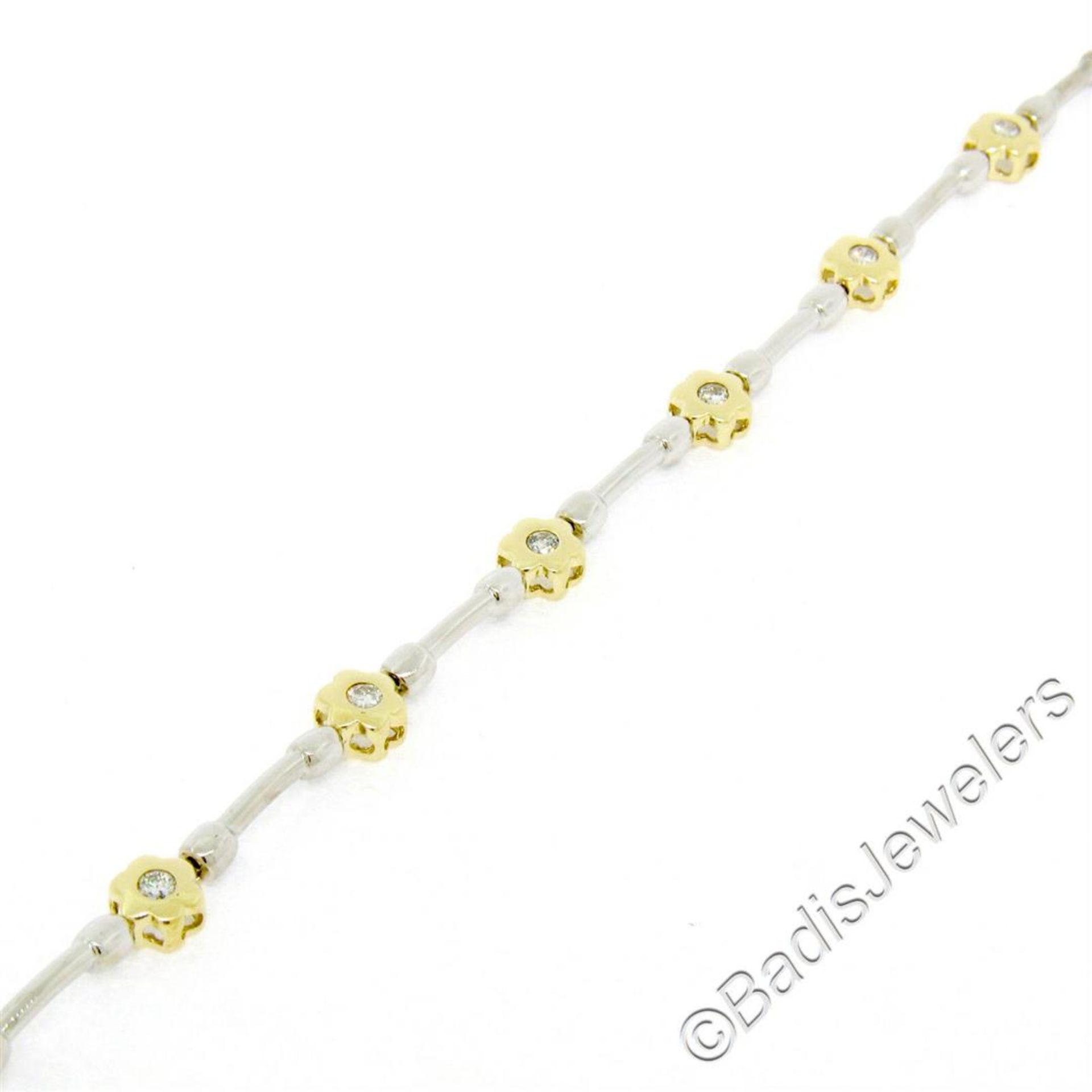 14kt White and Yellow Gold 0.50 ctw Burnish Diamond Flower and Bar Link Bracelet - Image 5 of 8