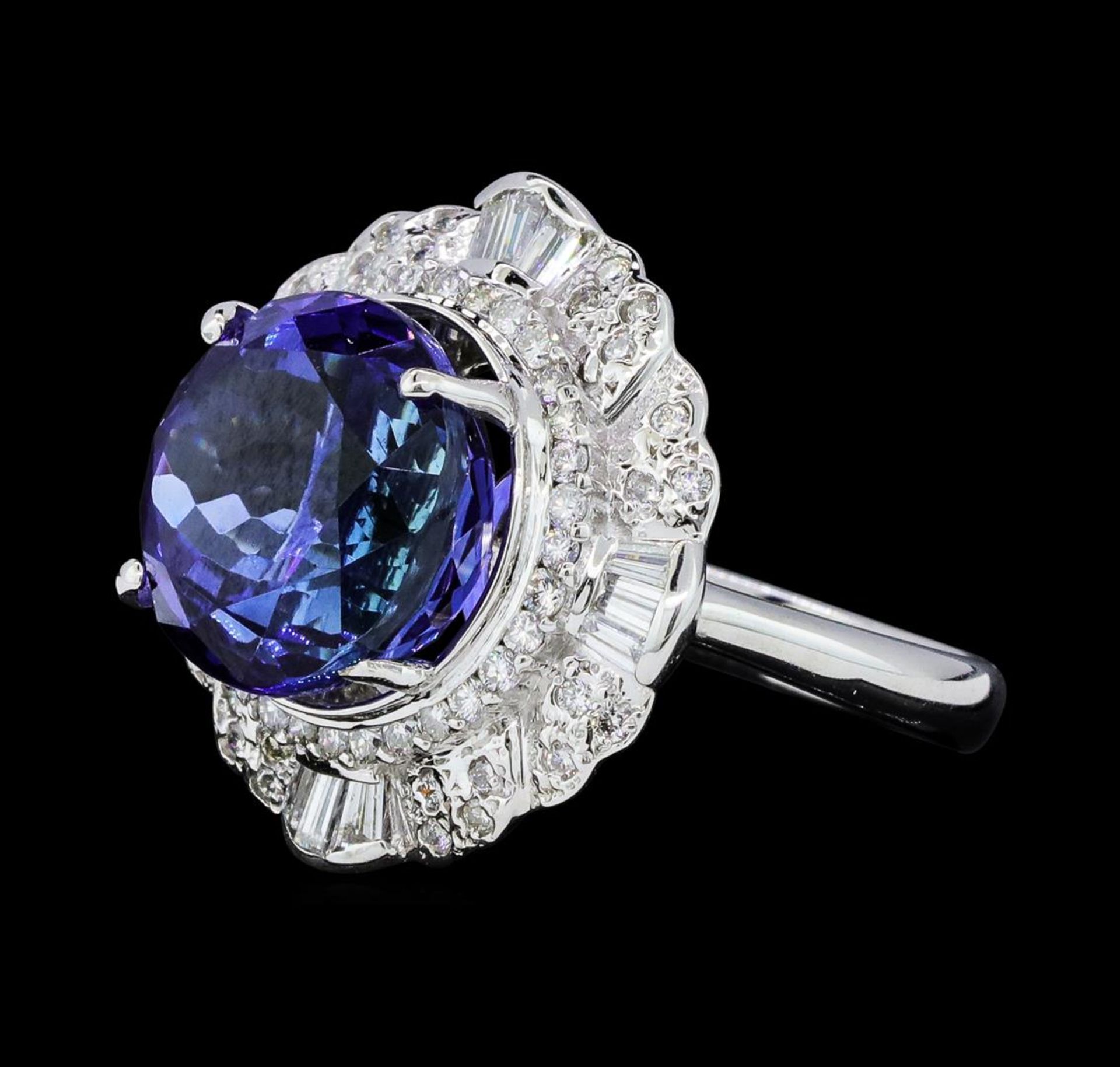 14.11 ctw Round Brilliant Tanzanite And Baguette Cut (Tapered) Diamond Ring - 18