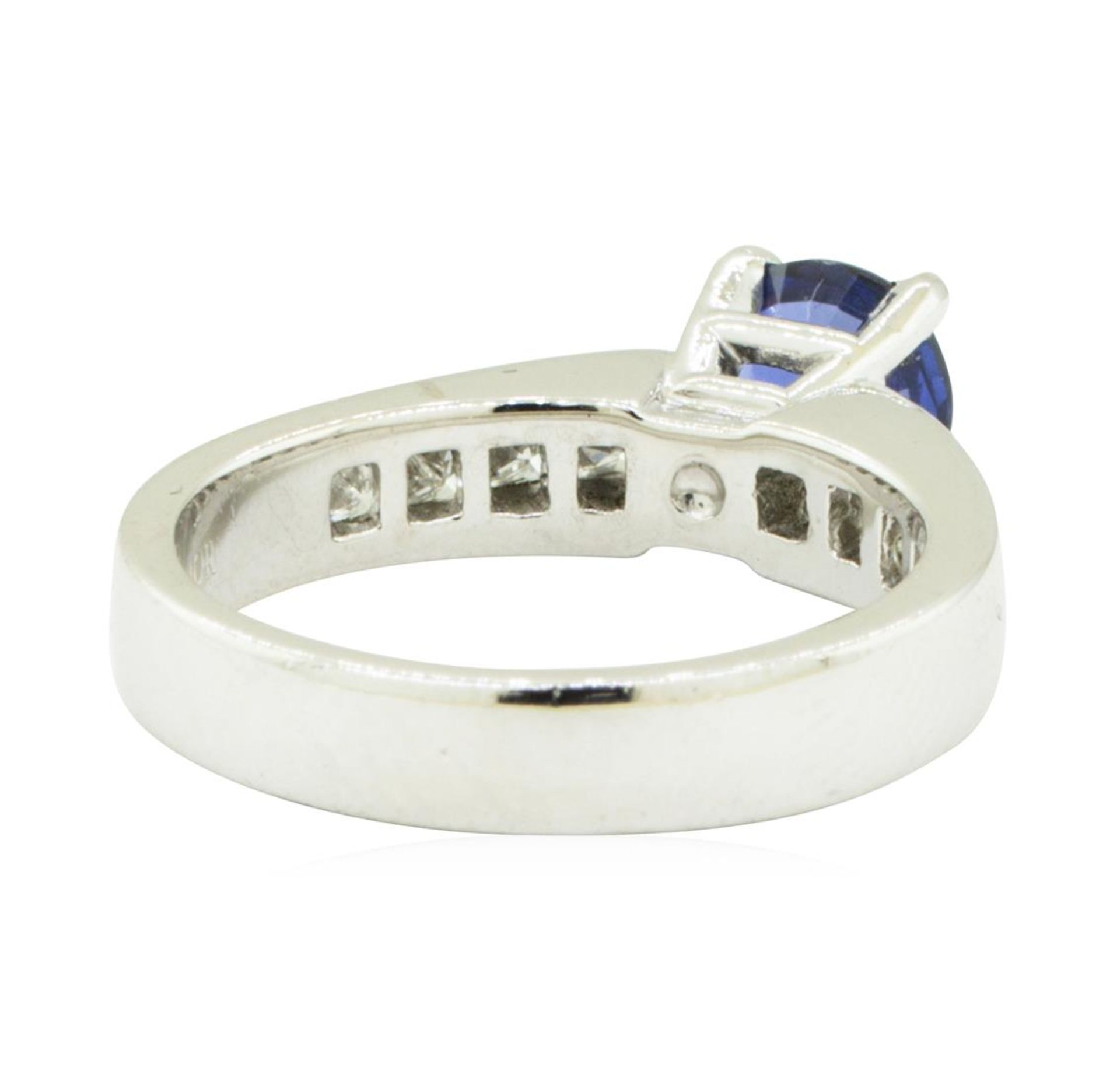 2.01 ctw Round Mixed Blue Sapphire And Diamond Ring - Platinum - Image 3 of 5