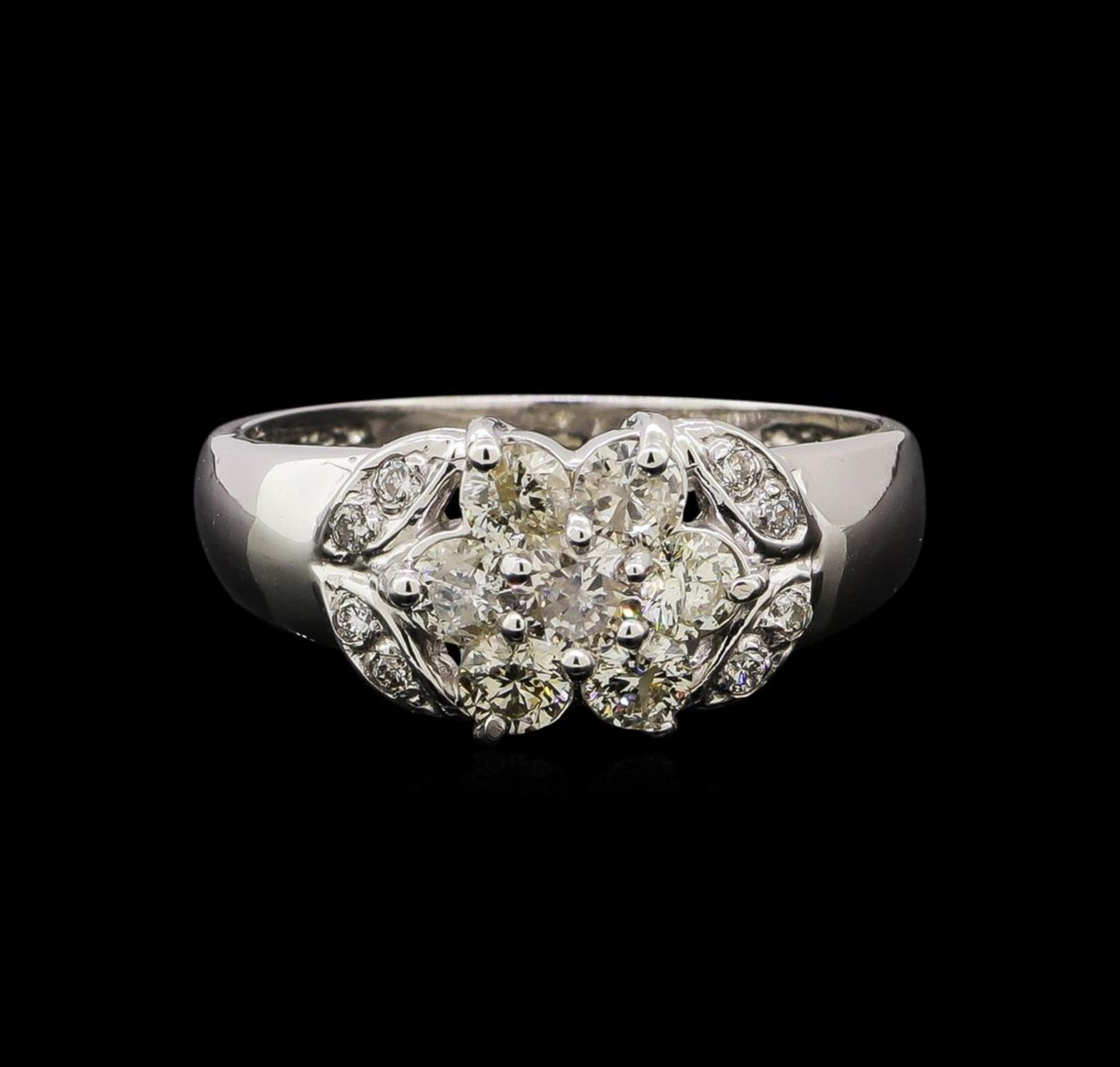 14KT White Gold 0.65 ctw Diamond Ring - Image 2 of 5