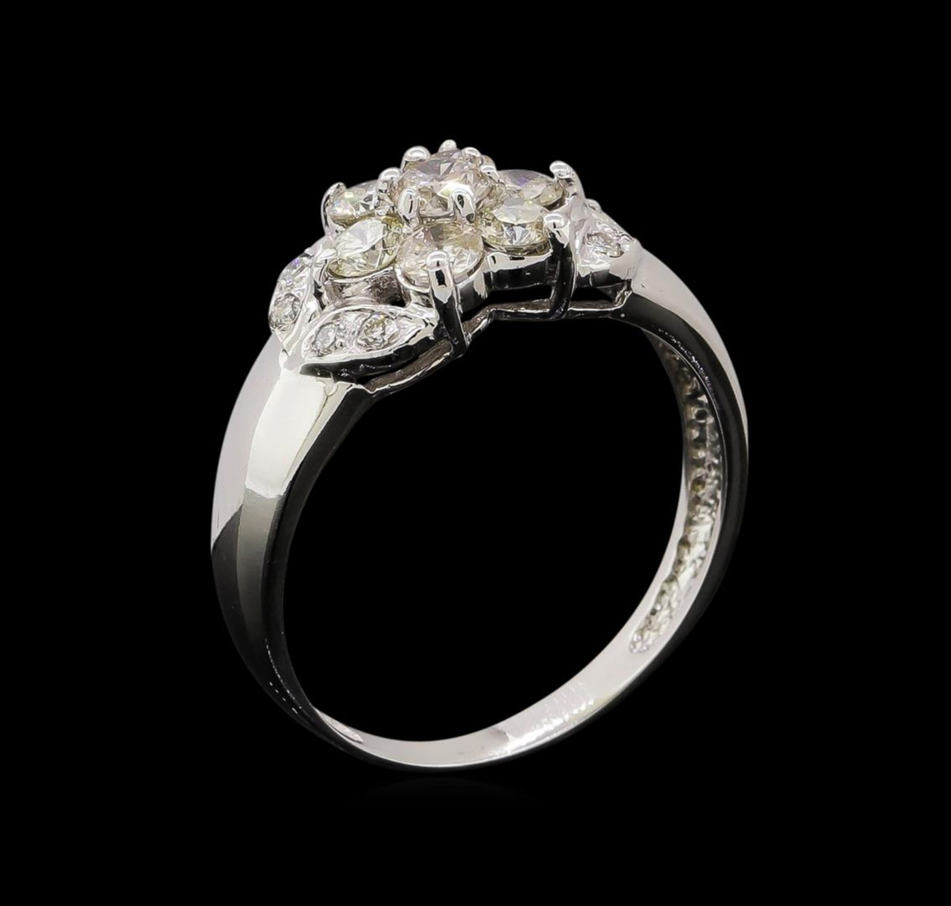 14KT White Gold 0.65 ctw Diamond Ring - Image 4 of 5