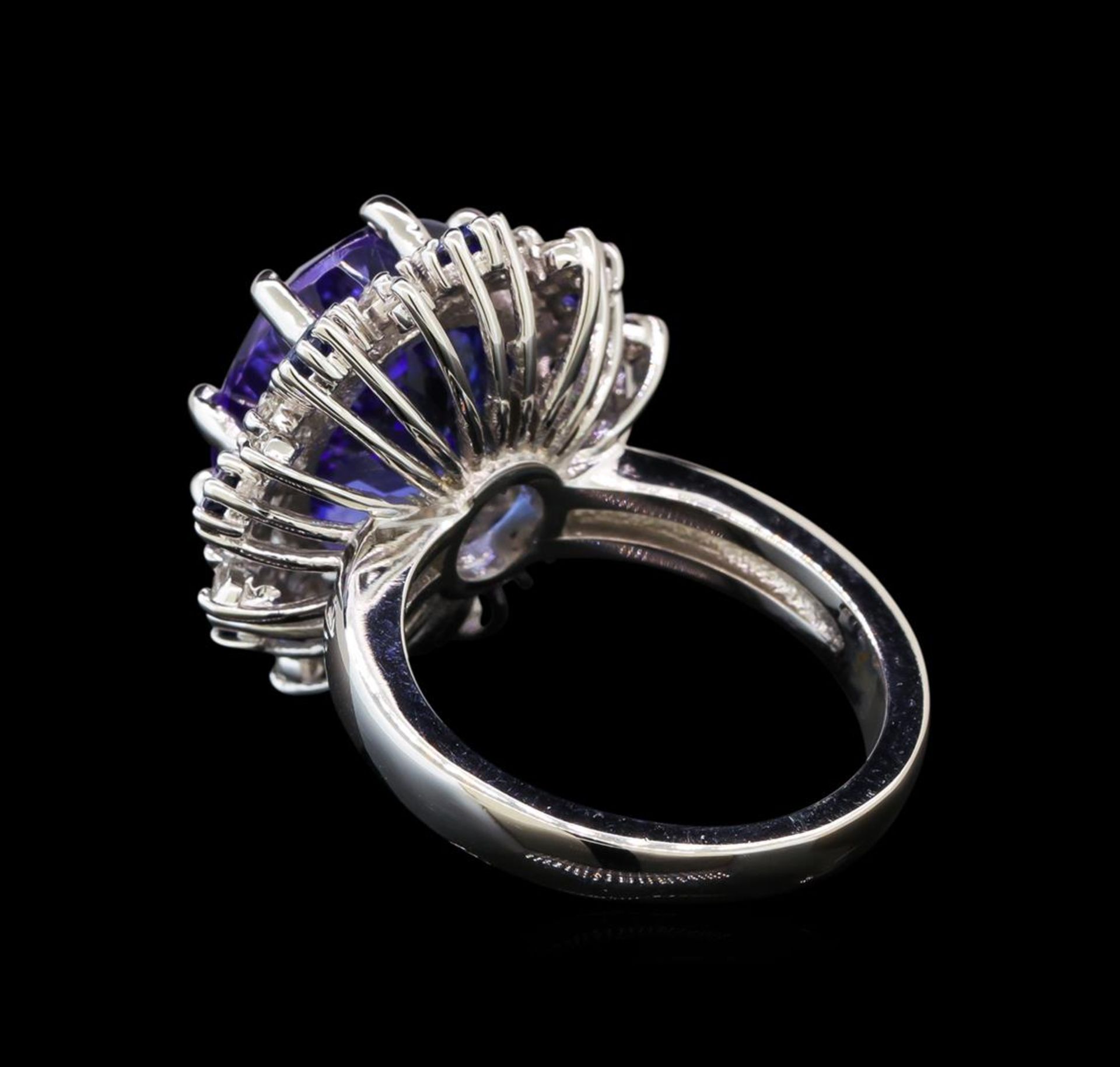 14KT White Gold 9.22 ctw Tanzanite, Sapphire and Diamond Ring - Image 3 of 5