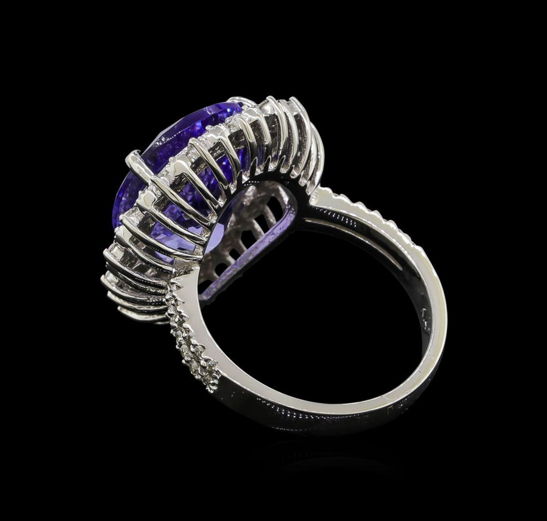 9.24 ctw Tanzanite and Diamond Ring - 14KT White Gold - Image 3 of 5