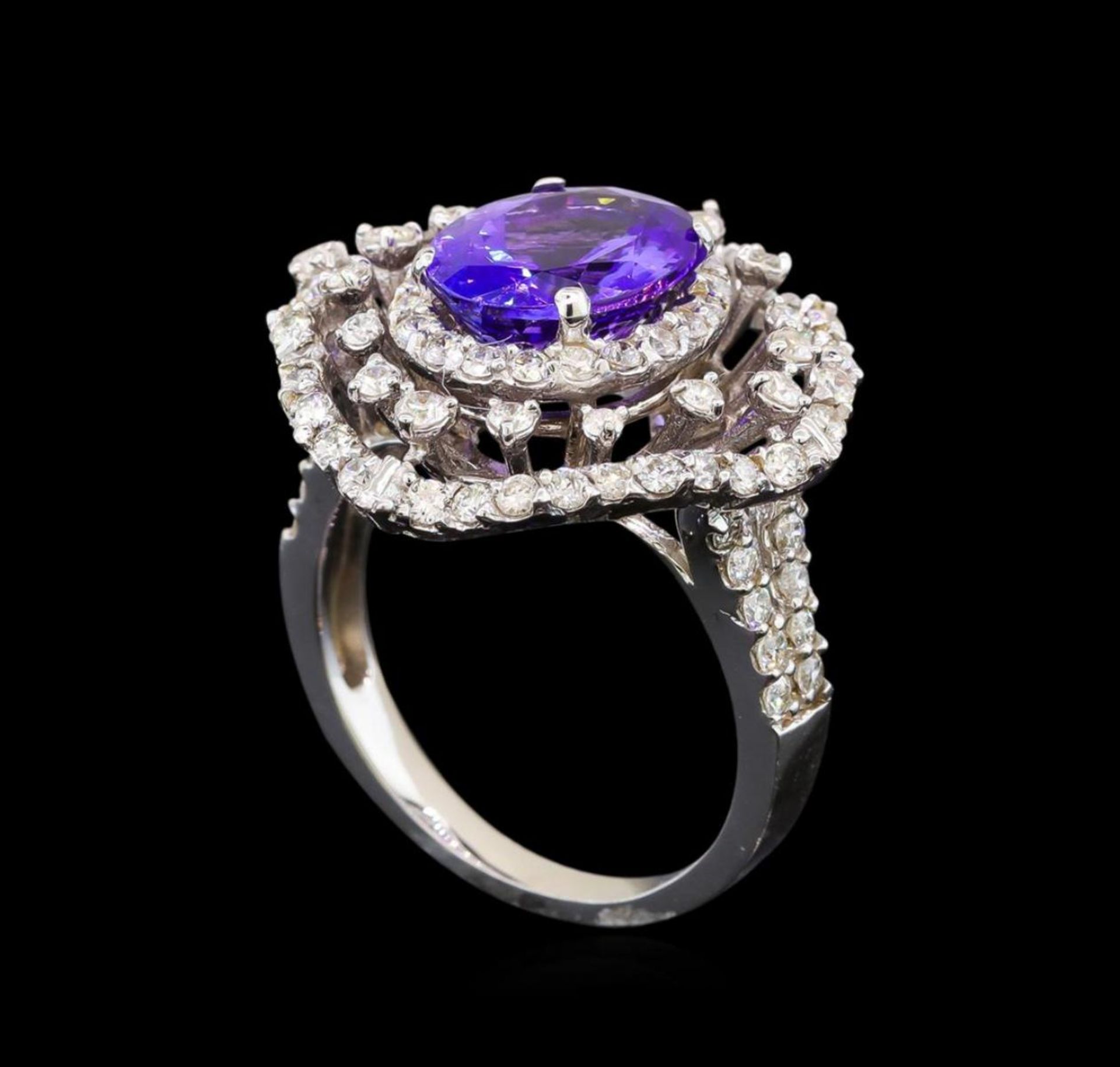 14KT White Gold 4.04 ctw Tanzanite and Diamond Ring - Image 4 of 5