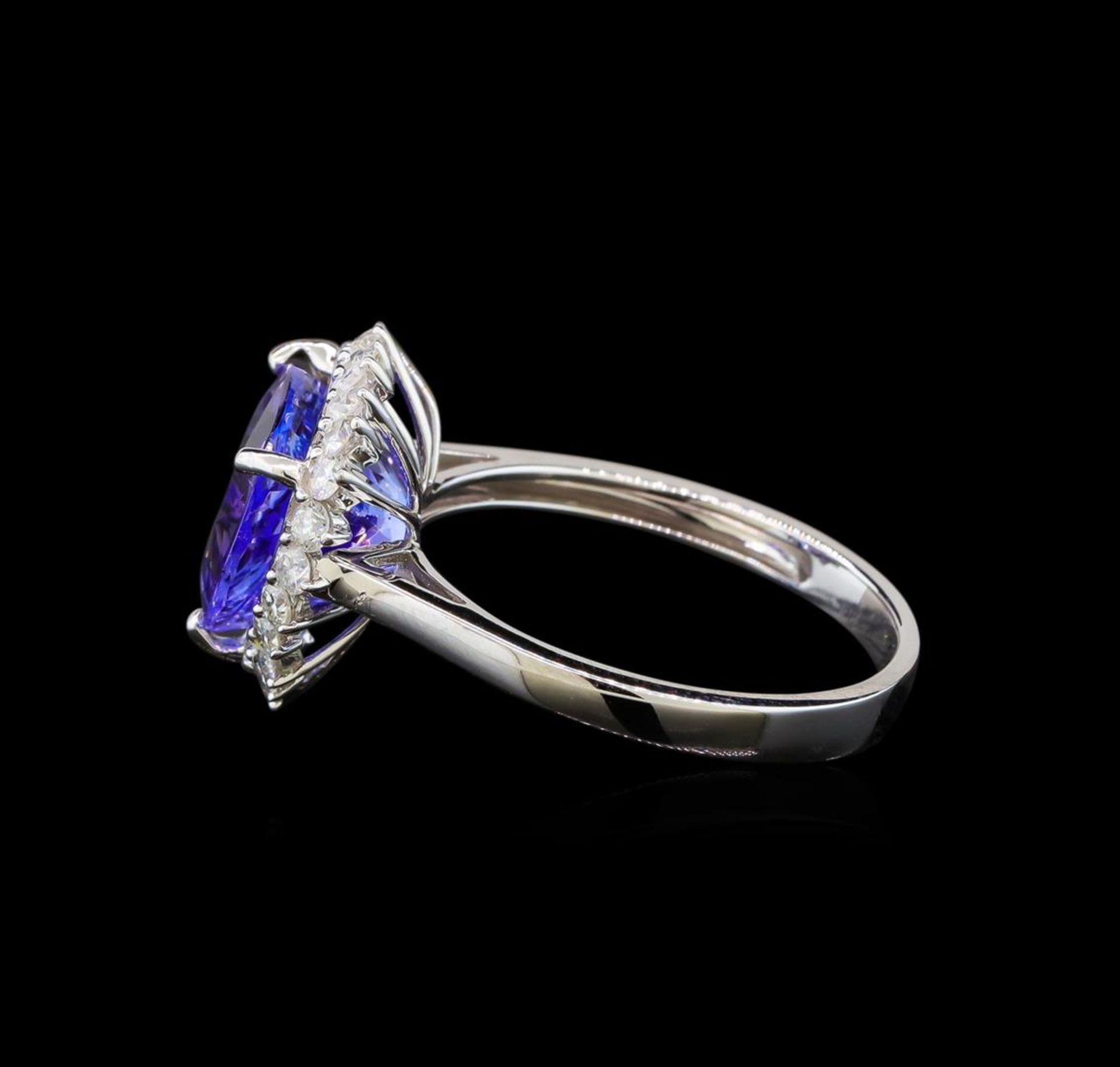 14KT White Gold 2.78 ctw Tanzanite and Diamond Ring - Image 3 of 5