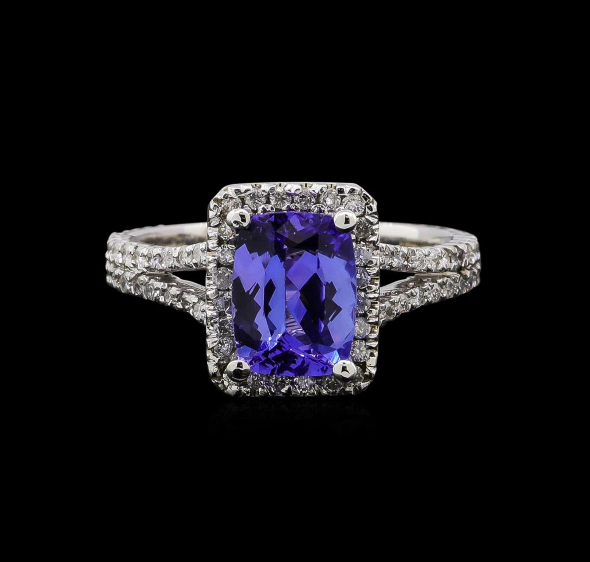 14KT White Gold 1.83 ctw Tanzanite and Diamond Ring - Image 2 of 5