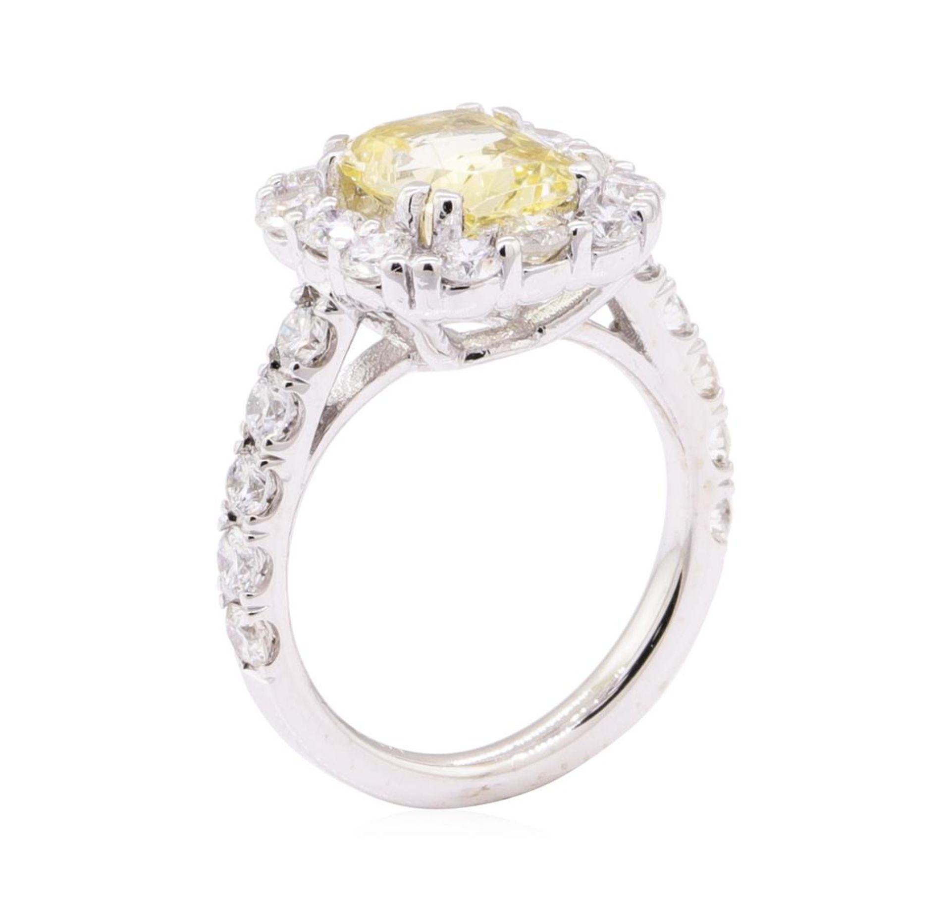 3.19 ctw Yellow Topaz And Diamond Ring - 18KT White Gold - Image 4 of 5
