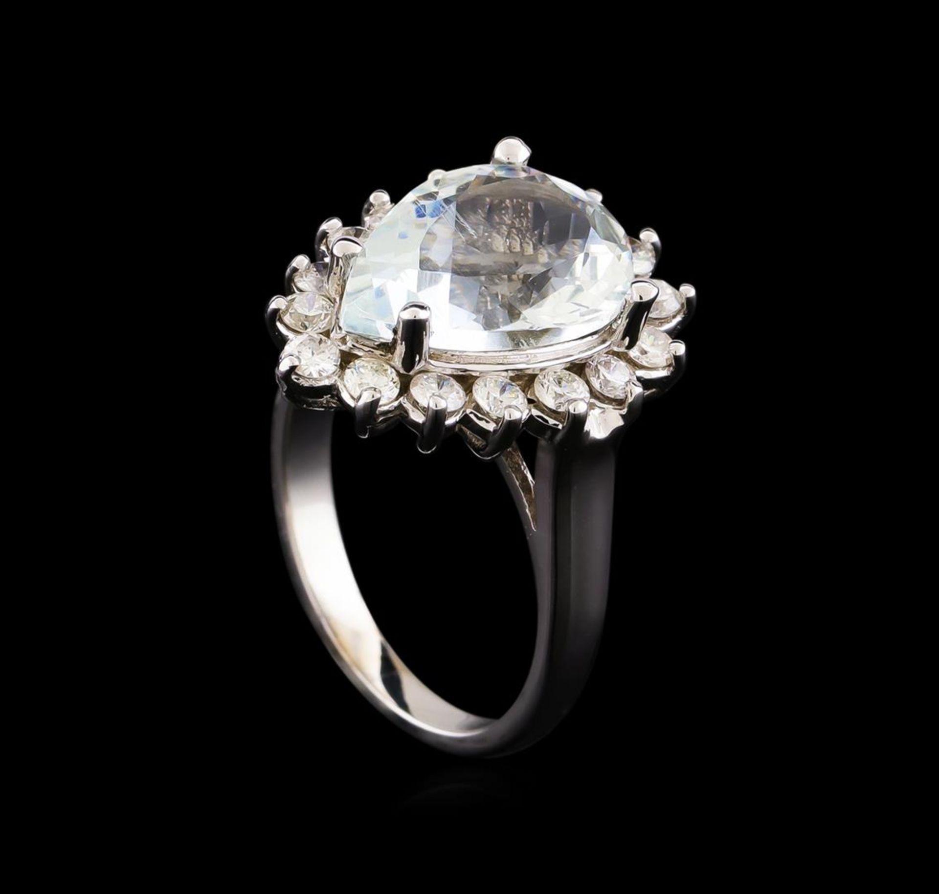 4.48 ctw Aquamarine and Diamond Ring - 14KT White Gold - Image 4 of 5