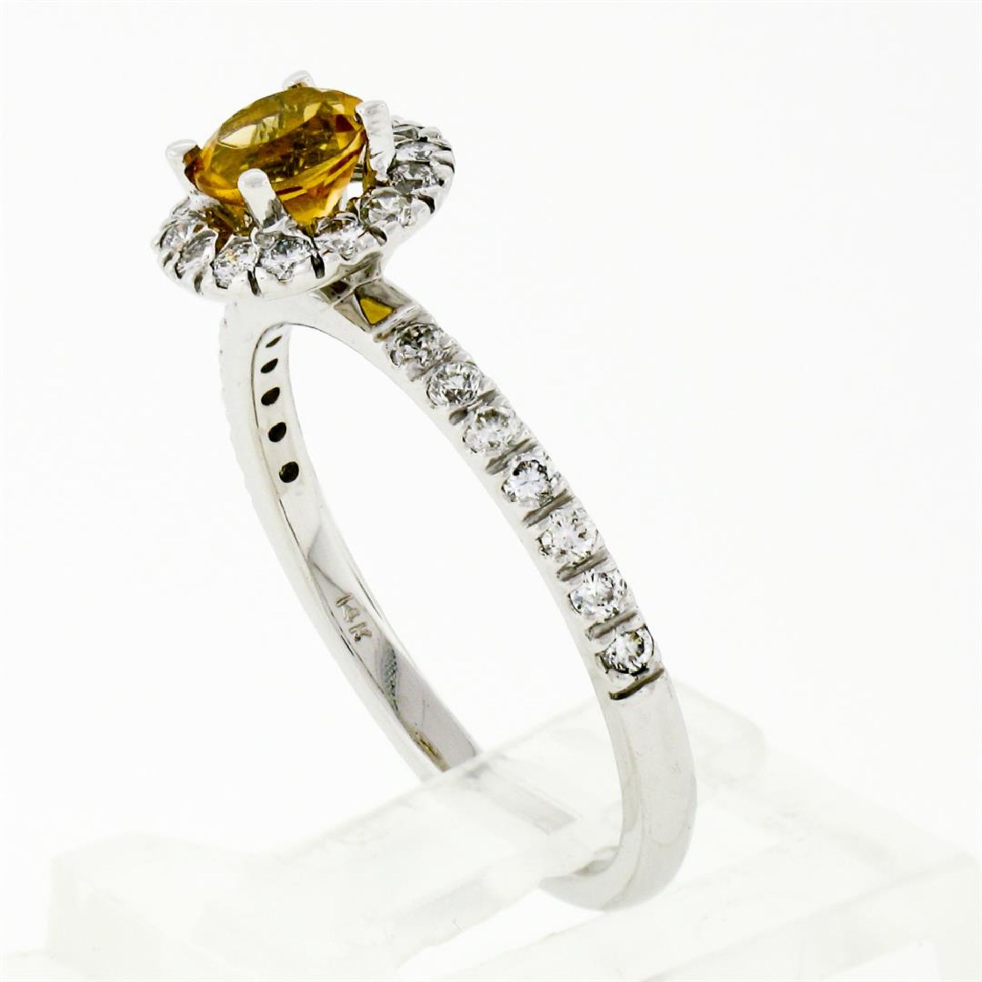 Petite 14K White Gold 0.82 ctw Citrine & Diamond Halo Engagement or Promise Ring - Image 7 of 9