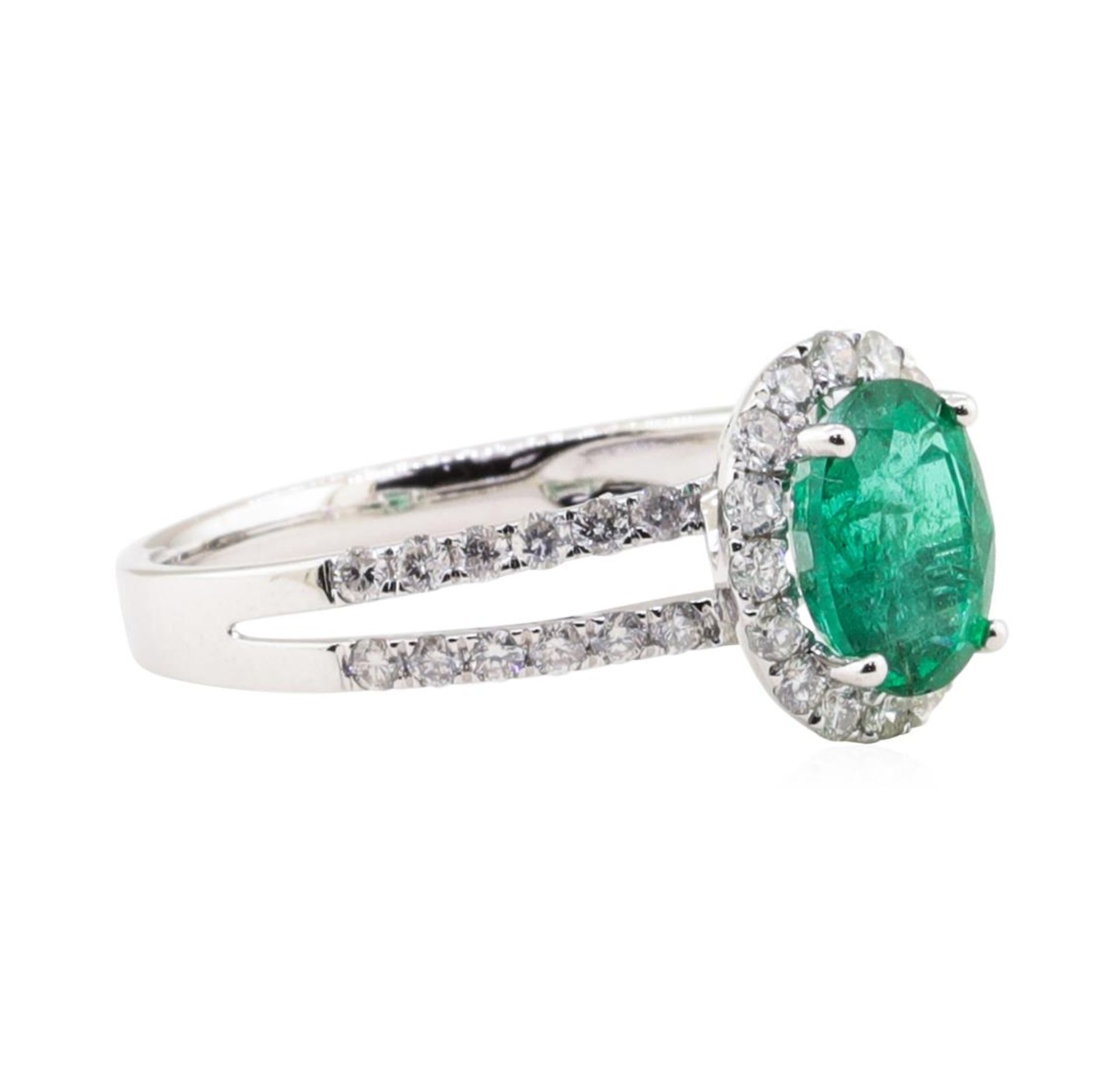 1.21 ctw Emerald and Diamond Ring - 18KT White Gold - Image 2 of 5