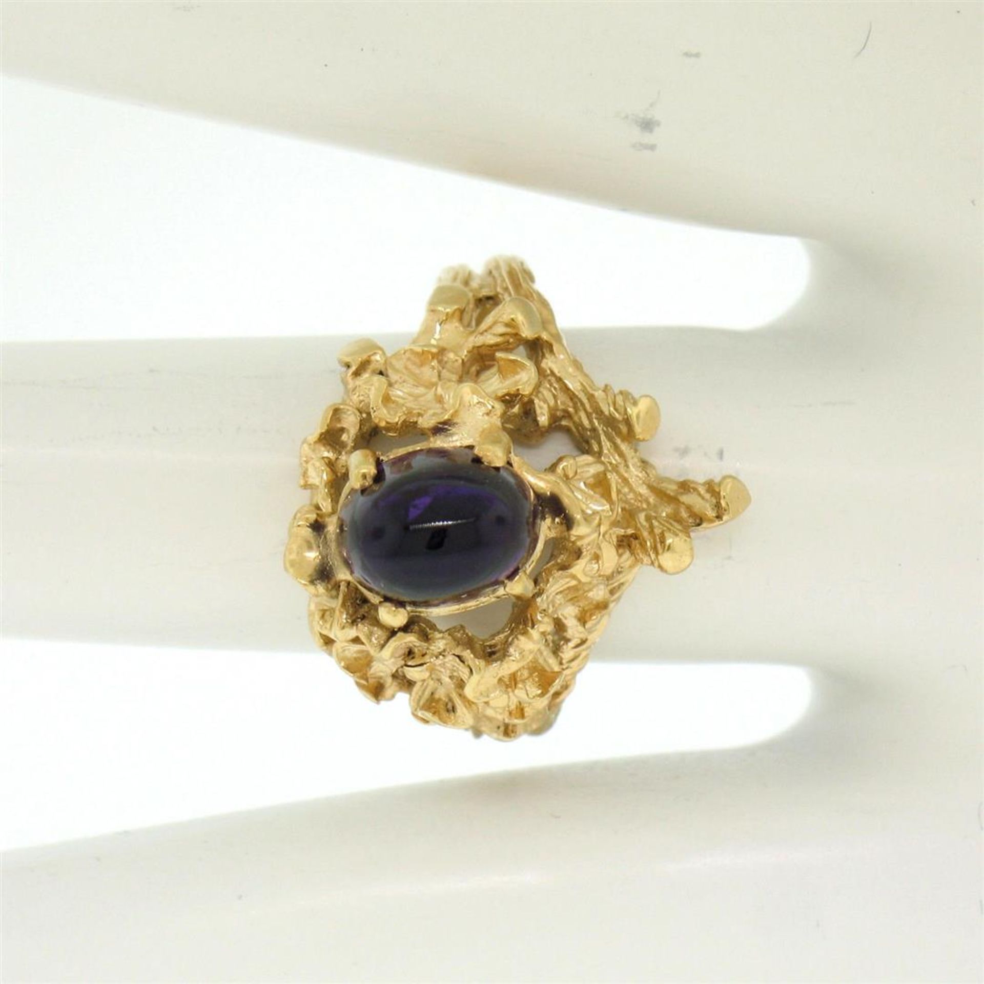 Estate 14kt Yellow Gold 1.98 ctw Amethyst Coral Reef Nugget Cocktail Ring - Image 8 of 9