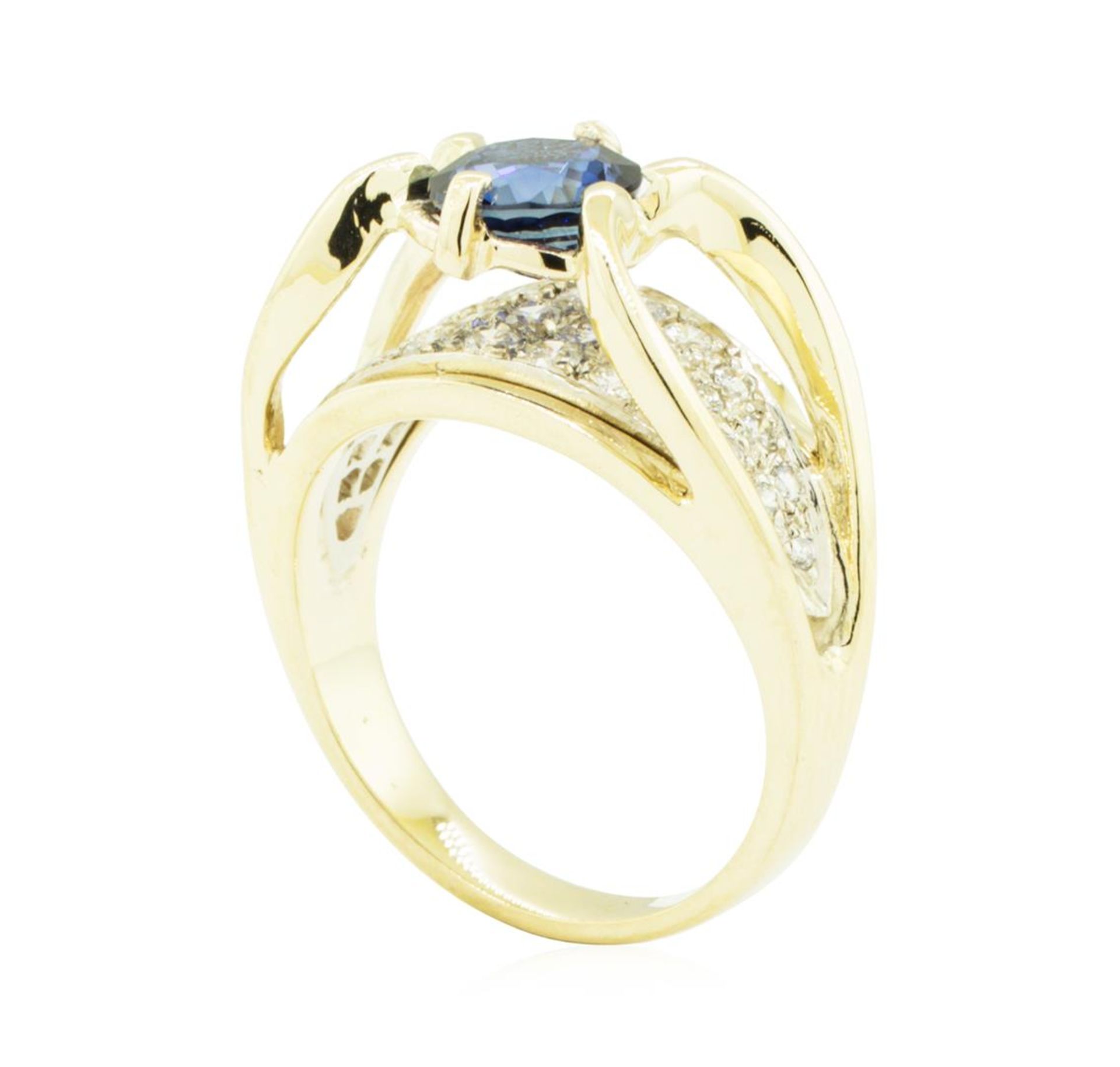 2.24 ctw Round Brilliant Blue Sapphire And Diamond Ring - 14KT Yellow And White - Image 4 of 5