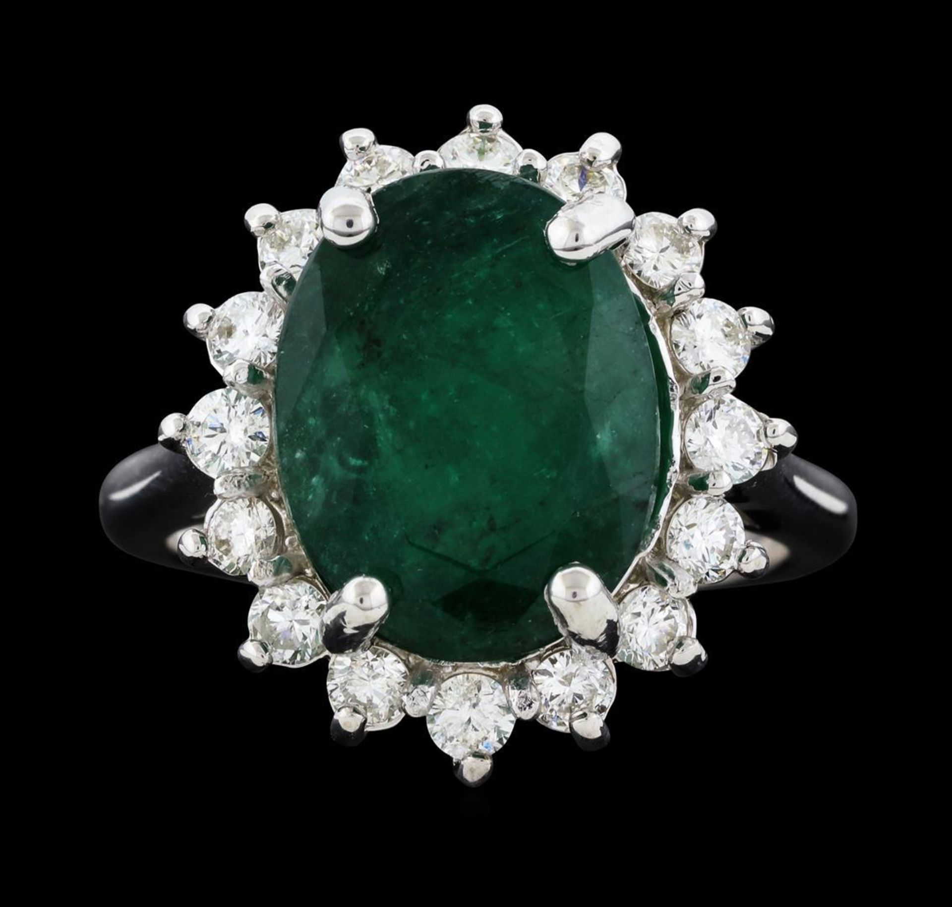6.51 ctw Emerald and Diamond Ring - 14KT White Gold - Image 2 of 5