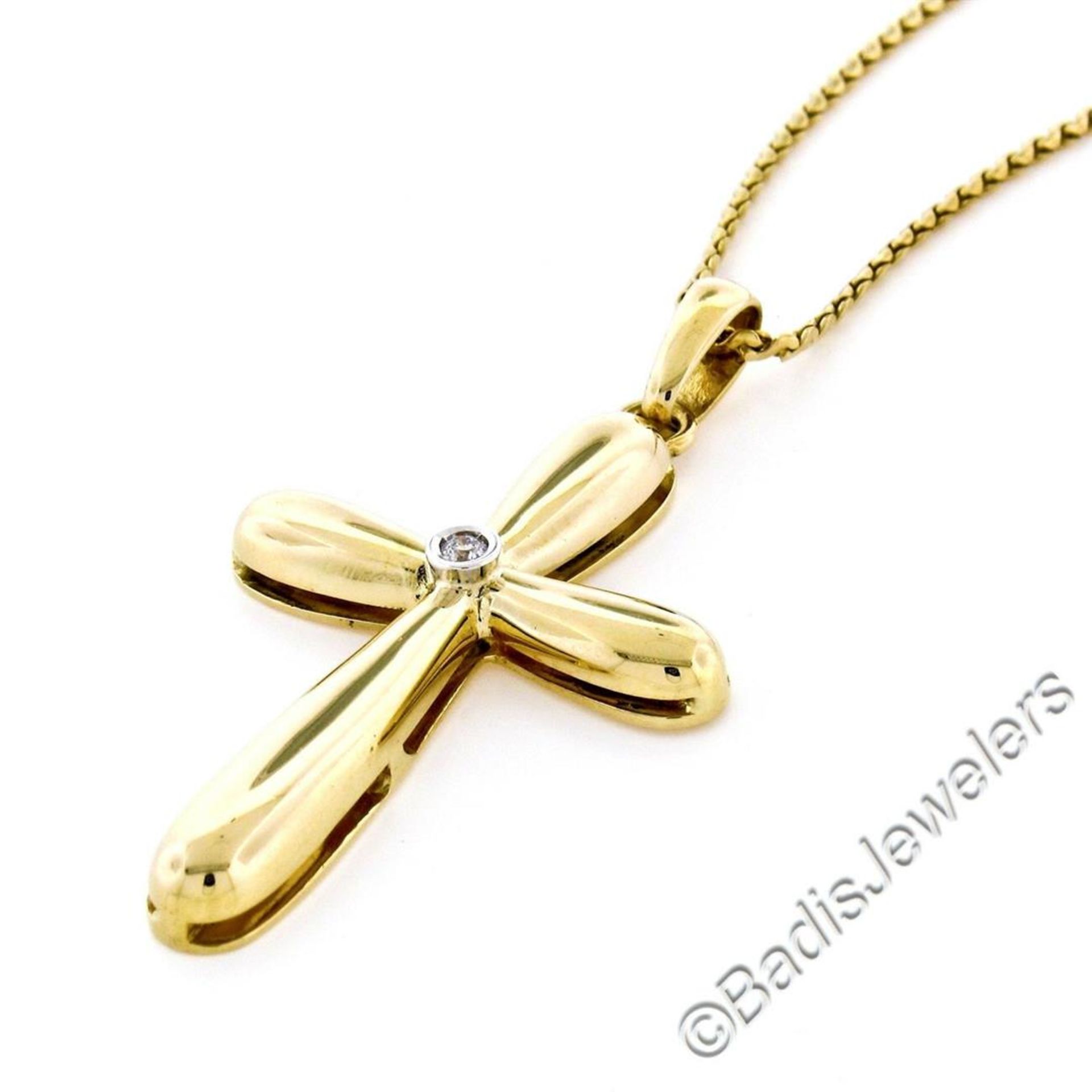 Italian 18kt Yellow Gold Round Diamond Polished Cross Pendant Necklace - Image 4 of 9