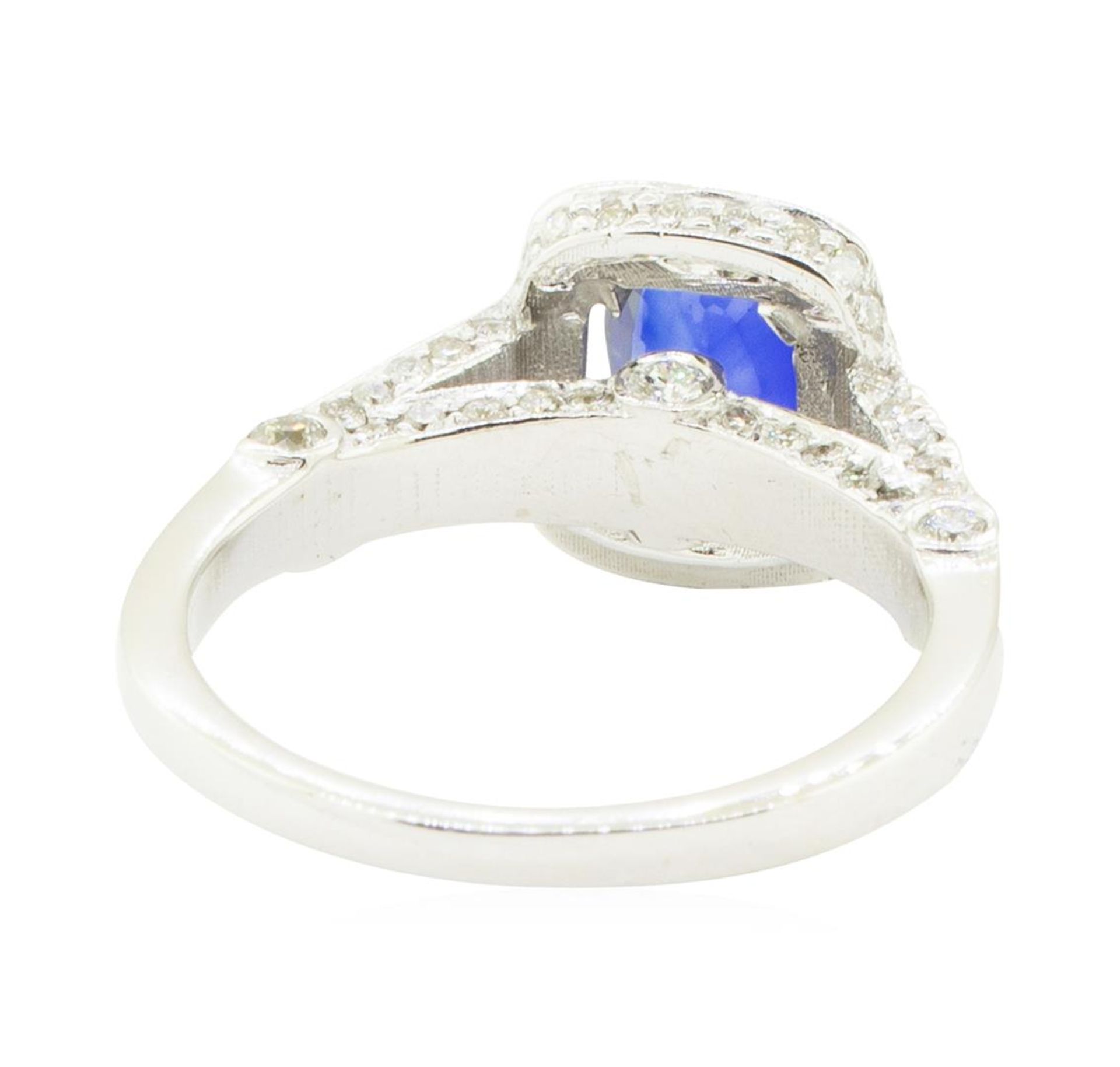 1.90 ctw Oval Brilliant Blue Sapphire And Diamond Ring - 14KT White Gold - Image 3 of 5