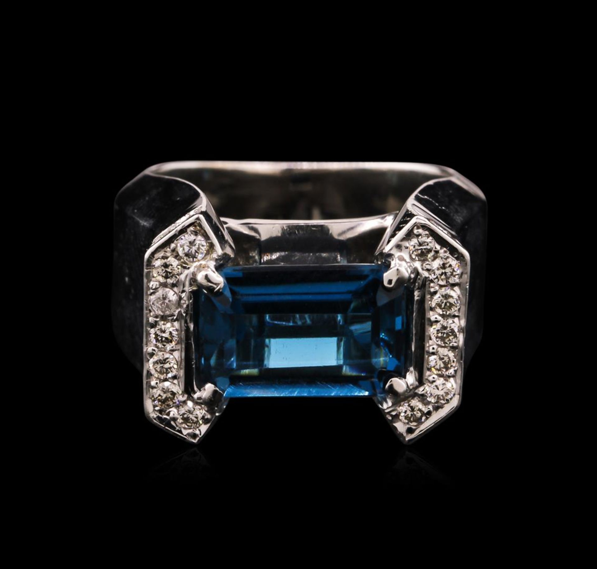 3.50 ctw Blue Topaz and Diamond Ring - 14KT White Gold - Image 2 of 2