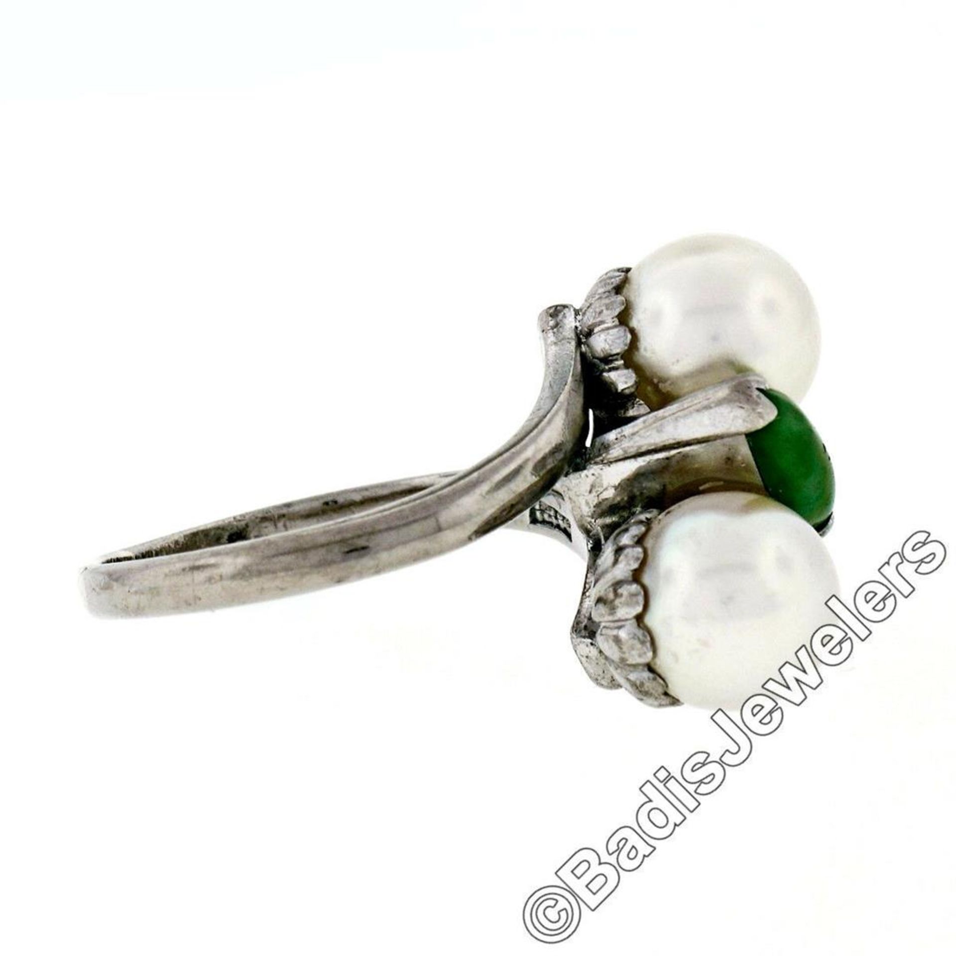 Vintage 14kt White Gold 8.35mm Round Pearl Marquise Cut Jade Bypass Ring - Image 6 of 7
