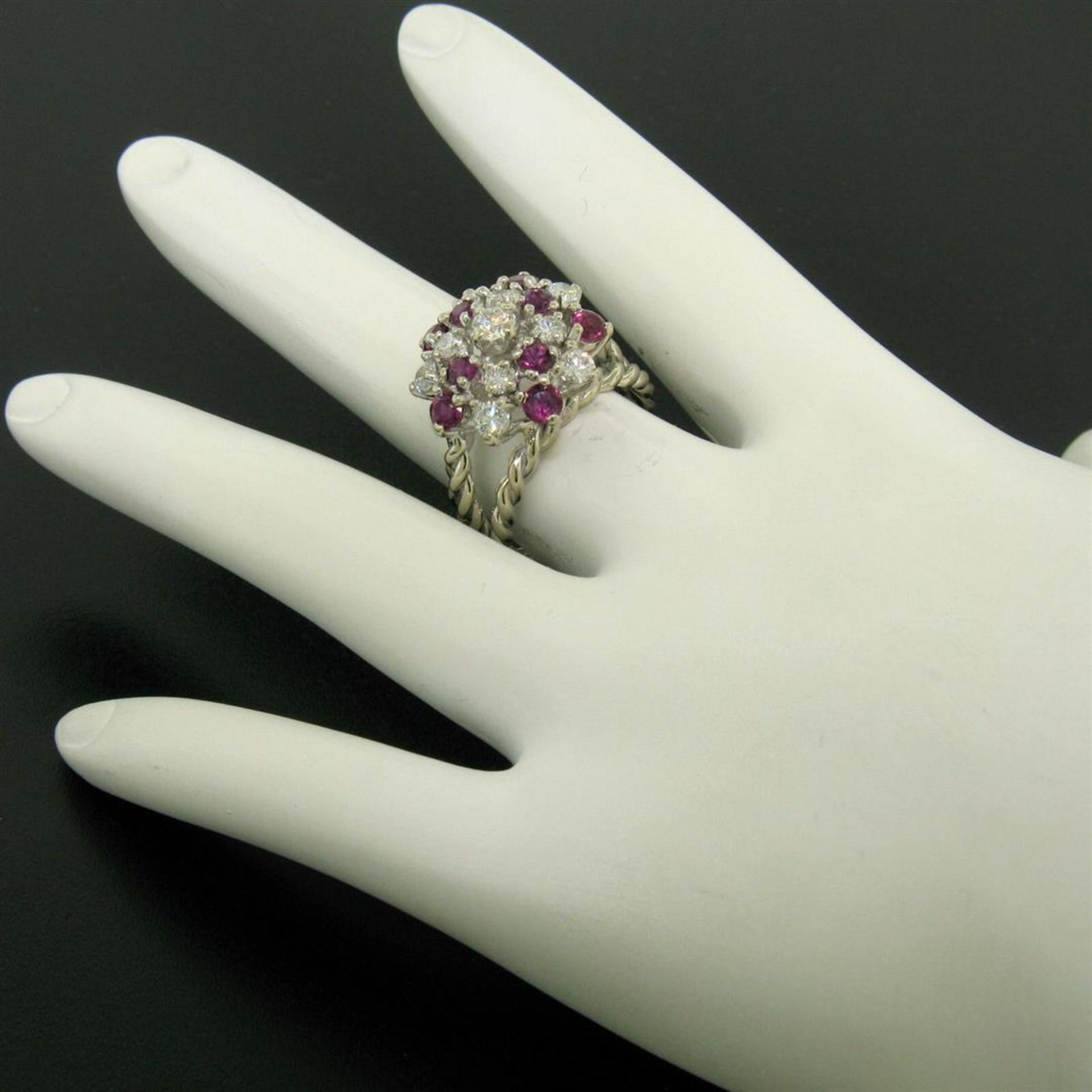 14K White Gold 2.10 ctw Diamond & Ruby Cluster Daisy Twisted Wire Cocktail Ring - Image 8 of 9