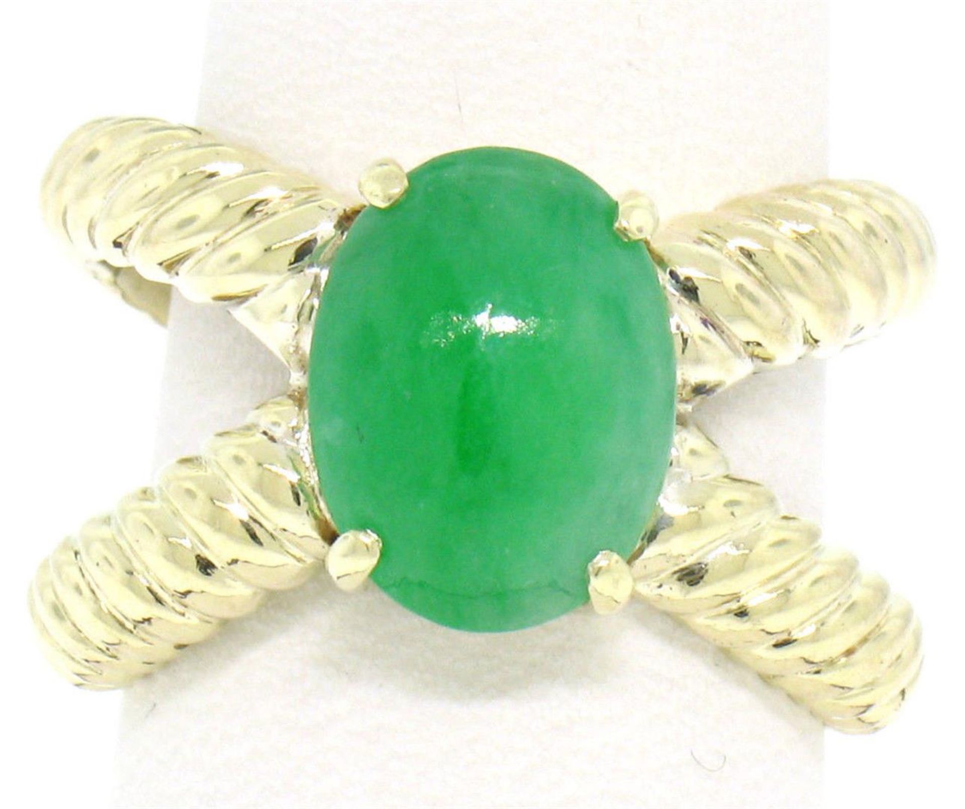 14k Solid Gold Open Twisted Wire Bands Open Wide Cabochon Green Jade Ring - Image 3 of 5