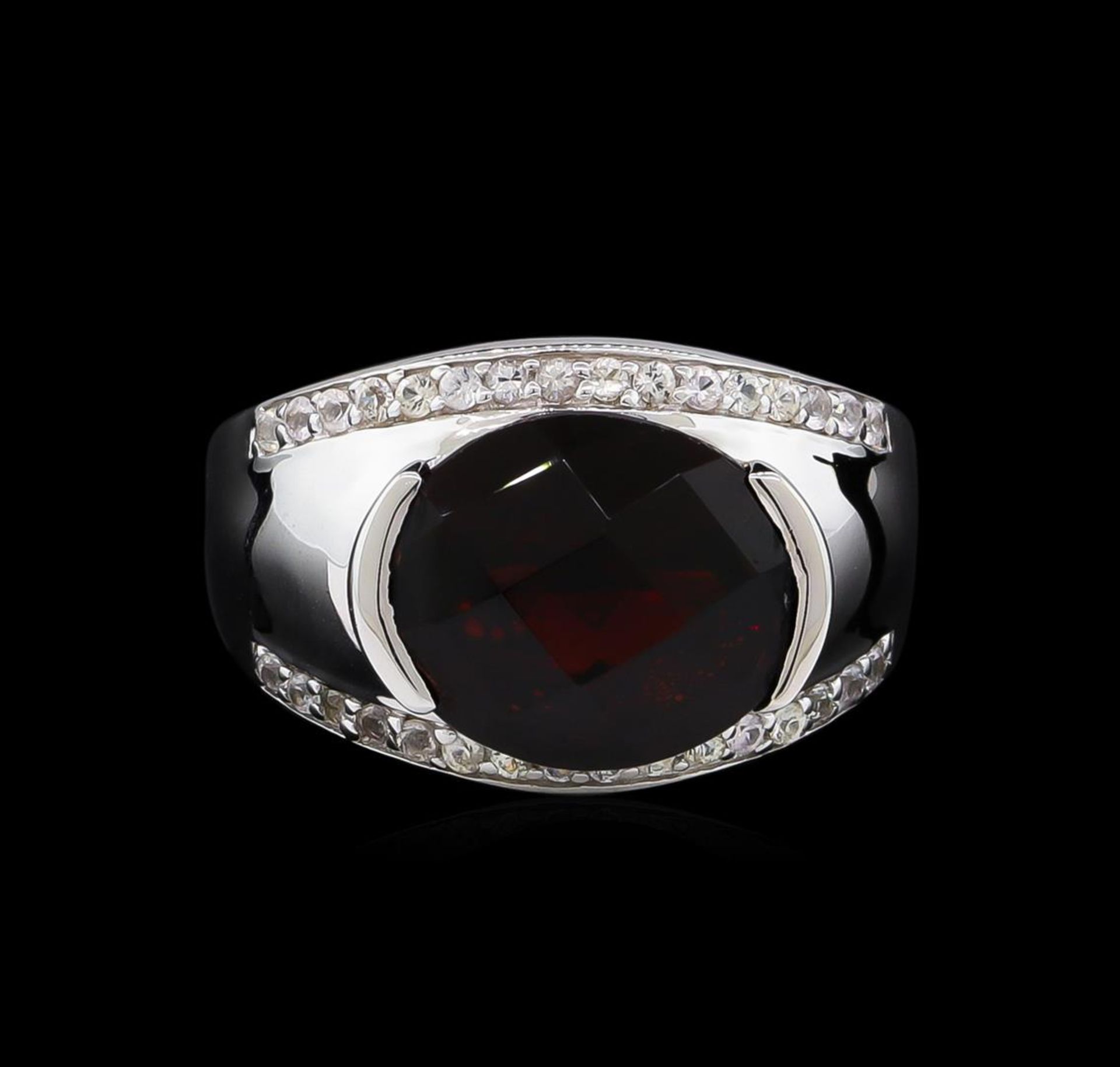 Crayola 5.10 ctw Garnet and White Sapphire Ring - .925 Silver - Image 2 of 4