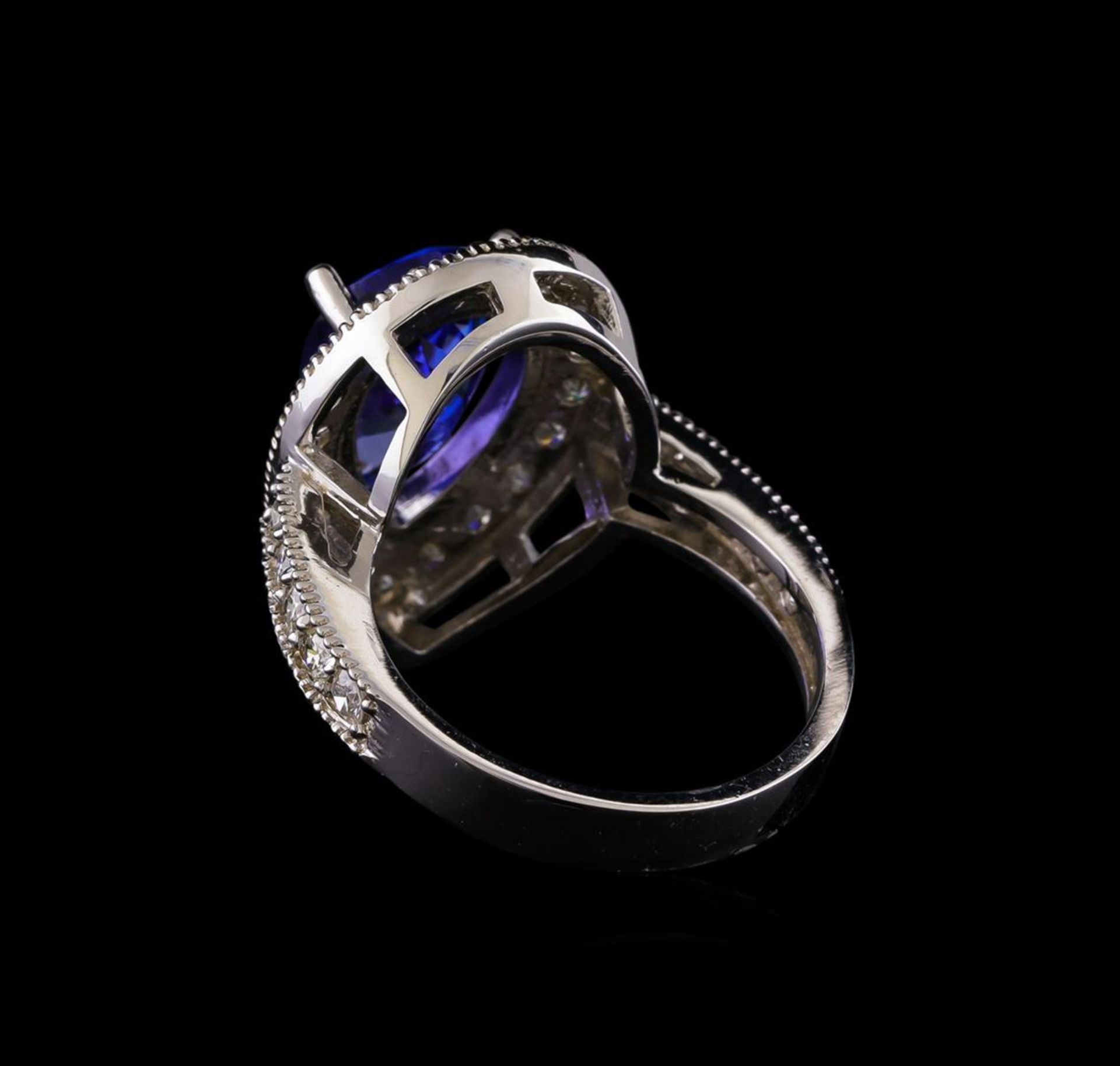 14KT White Gold 3.30 ctw Tanzanite and Diamond Ring - Image 3 of 5