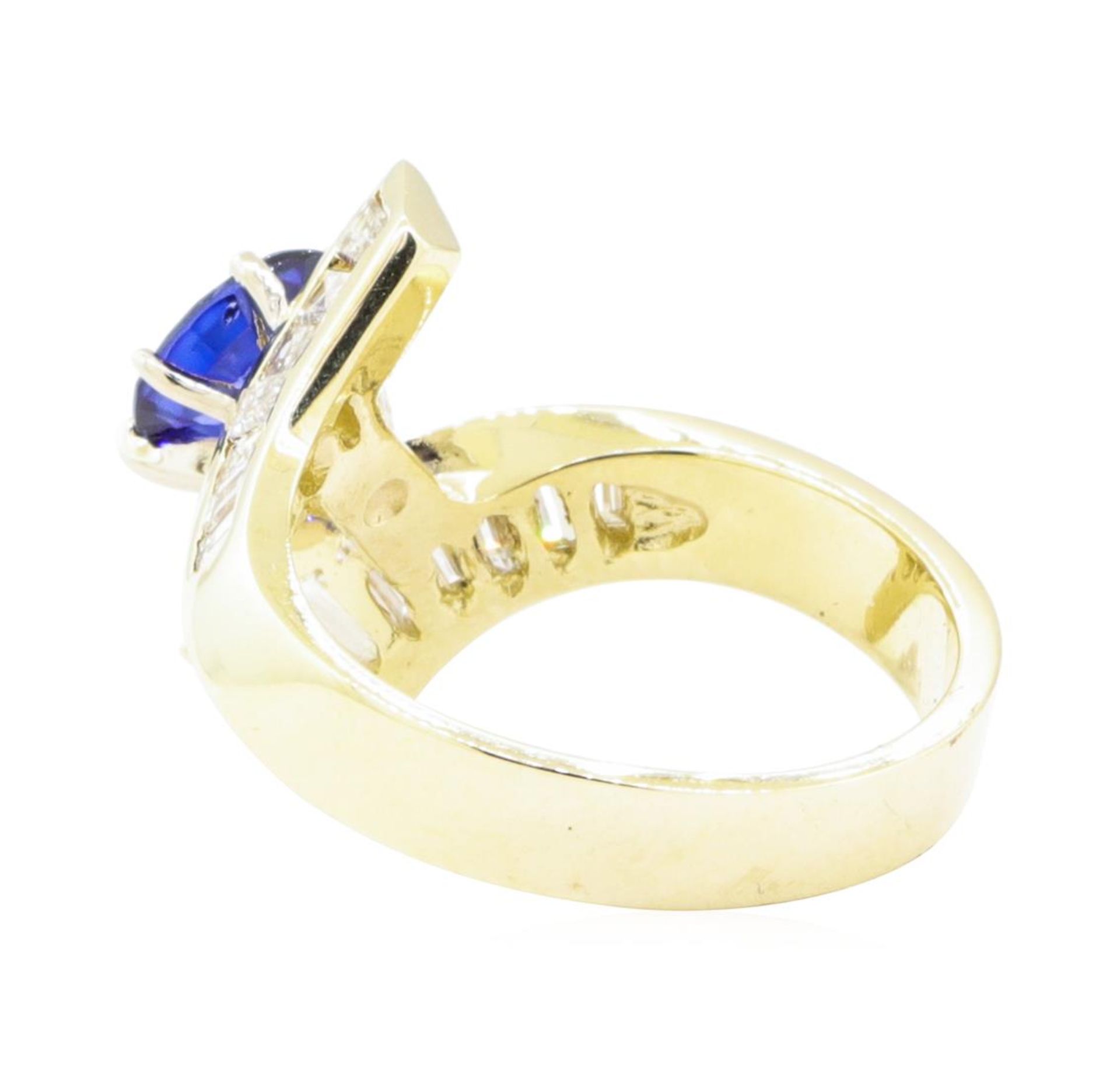 1.64 ctw Sapphire And Diamond Ring - 14KT Yellow Gold - Image 3 of 5