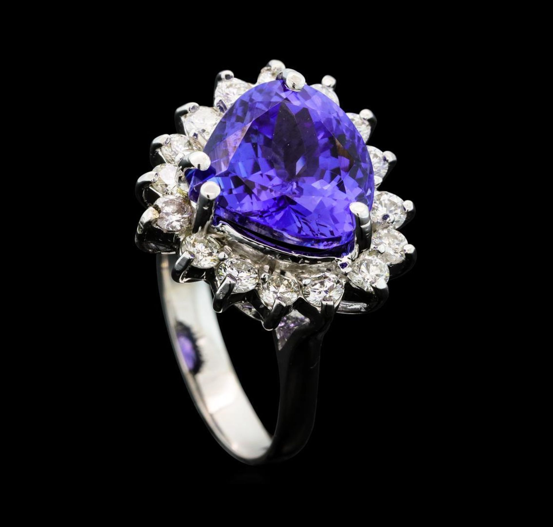 5.25 ctw Tanzanite And Diamond Ring - 14KT White Gold - Image 4 of 5