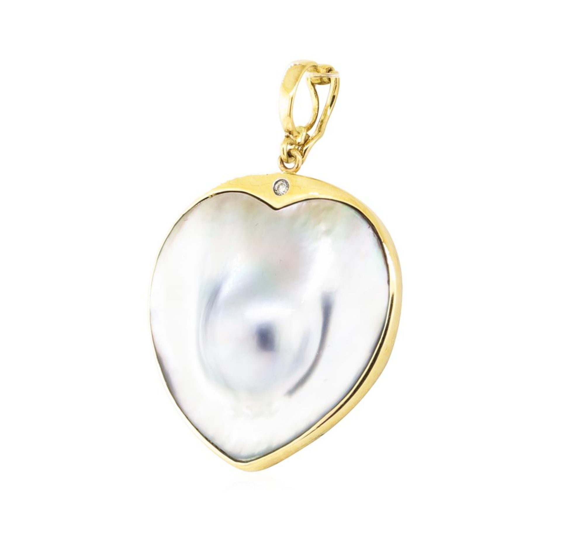 0.03 ctw Diamond and Black Mother of Pearl Heart Shaped Pendant - 14KT Yellow Go - Image 2 of 2